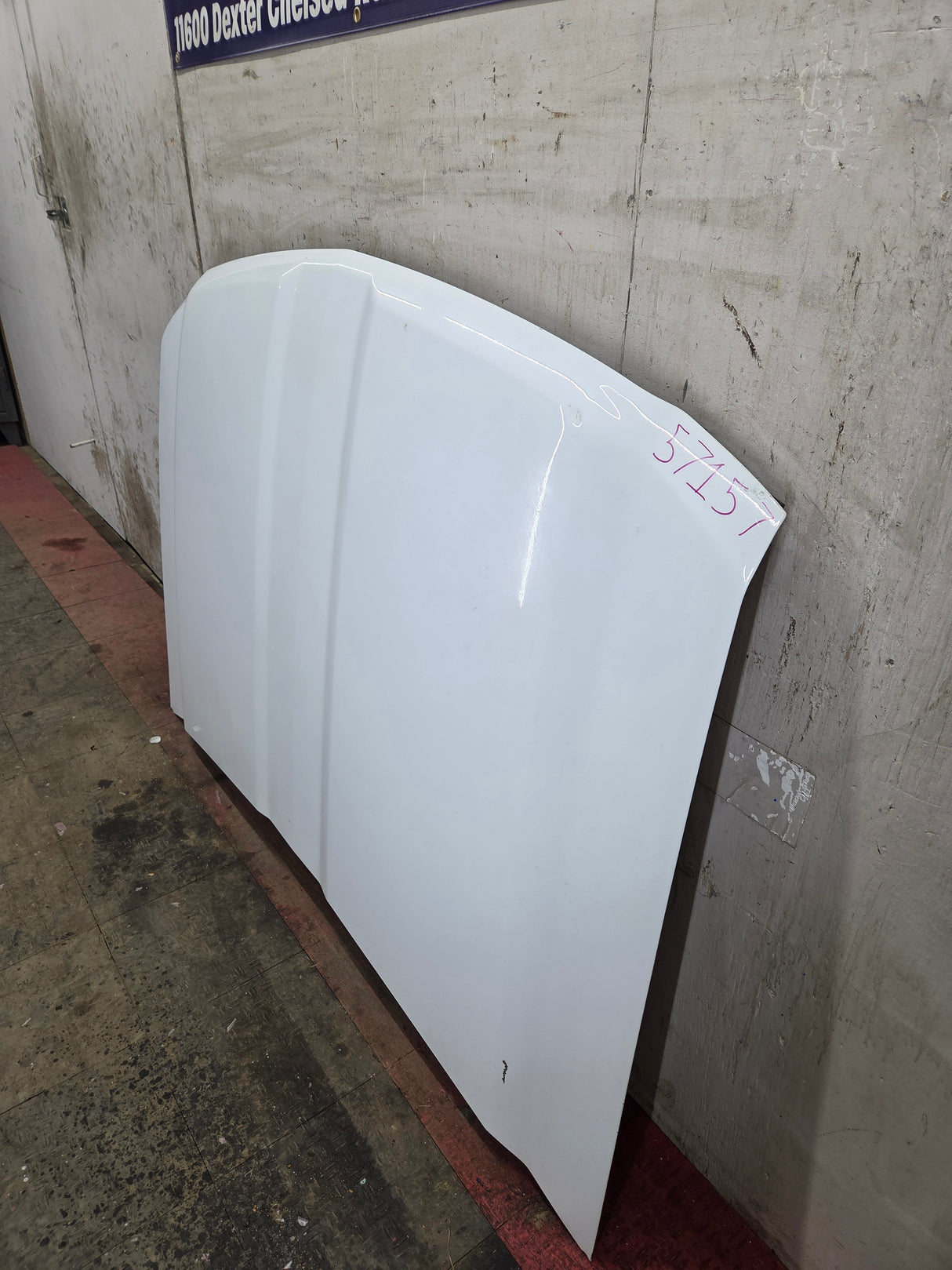 2014-2015 Chevrolet Silverado 1500 Hood - Summit White