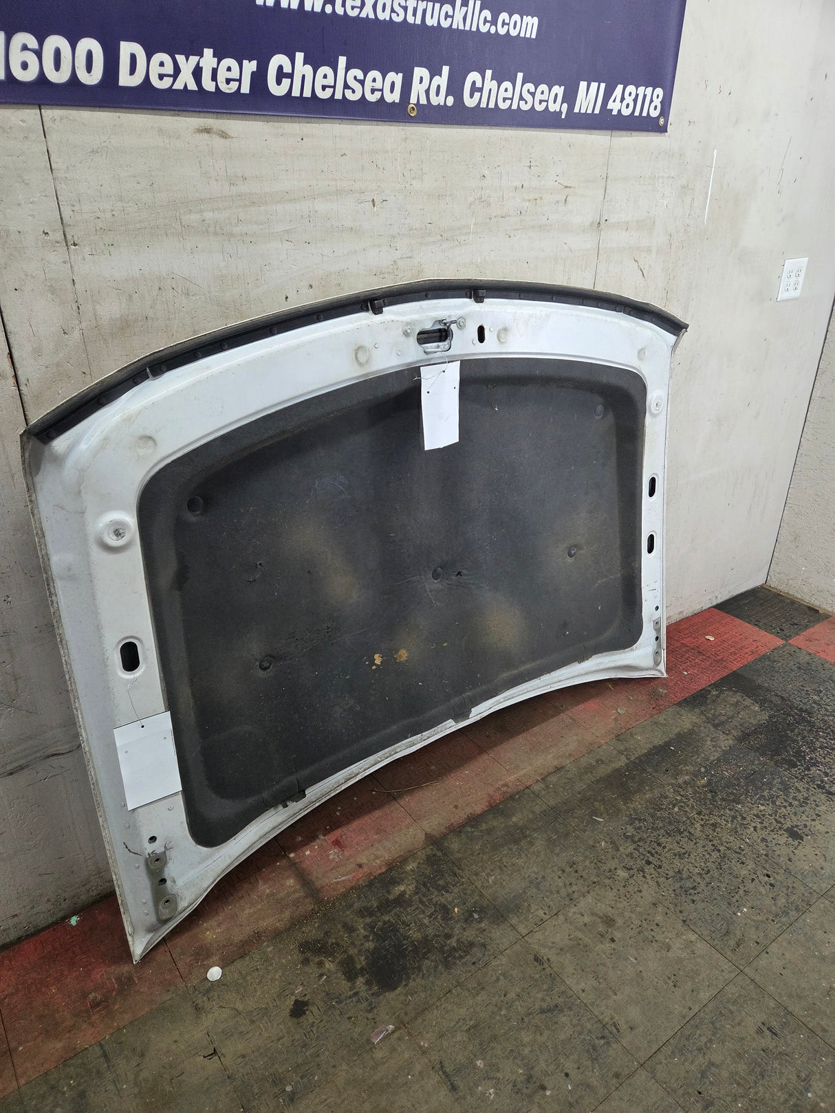 2014-2015 Chevrolet Silverado 1500 Hood - Summit White