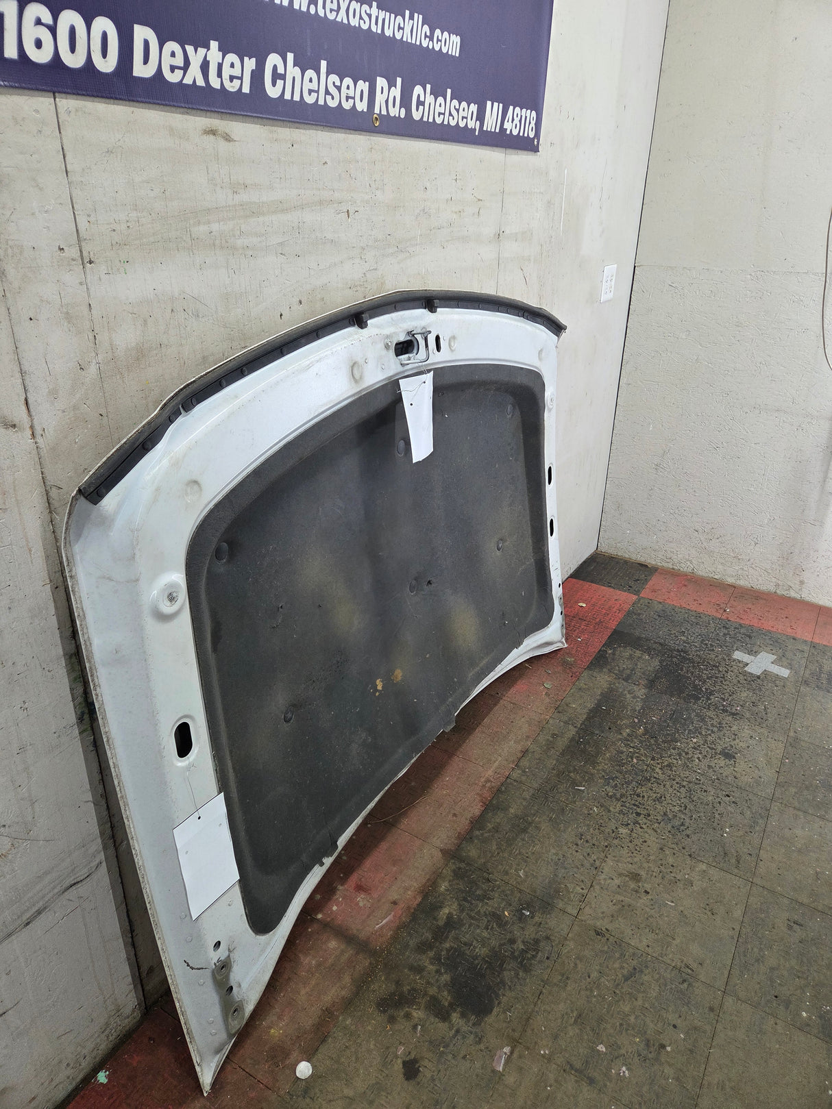 2014-2015 Chevrolet Silverado 1500 Hood - Summit White