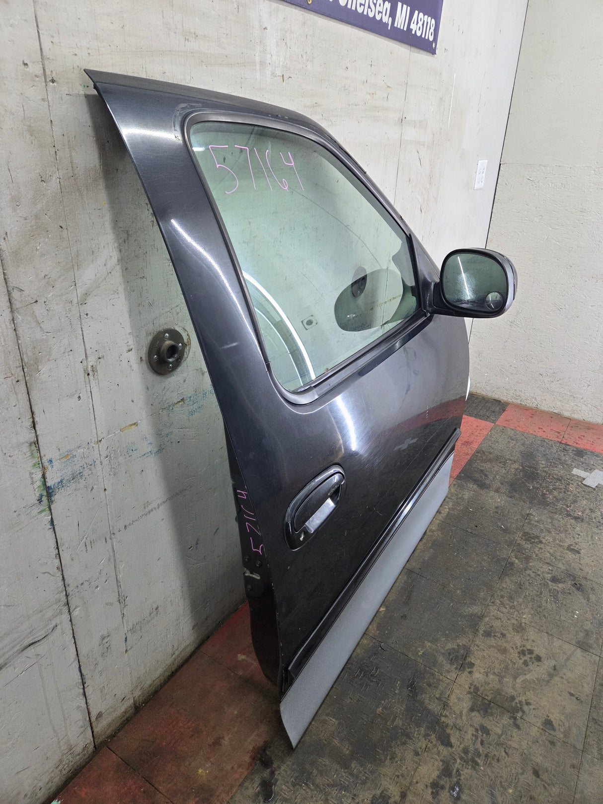 1997-2003 Ford F150 Passenger Side RH Front Door
