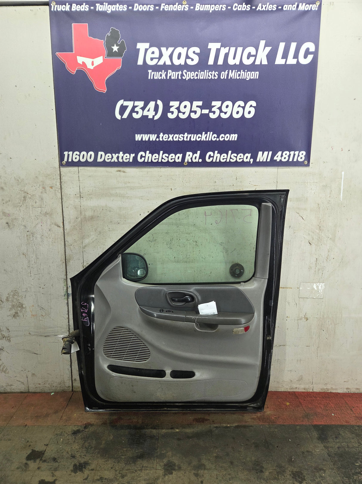 1997-2003 Ford F150 Passenger Side RH Front Door