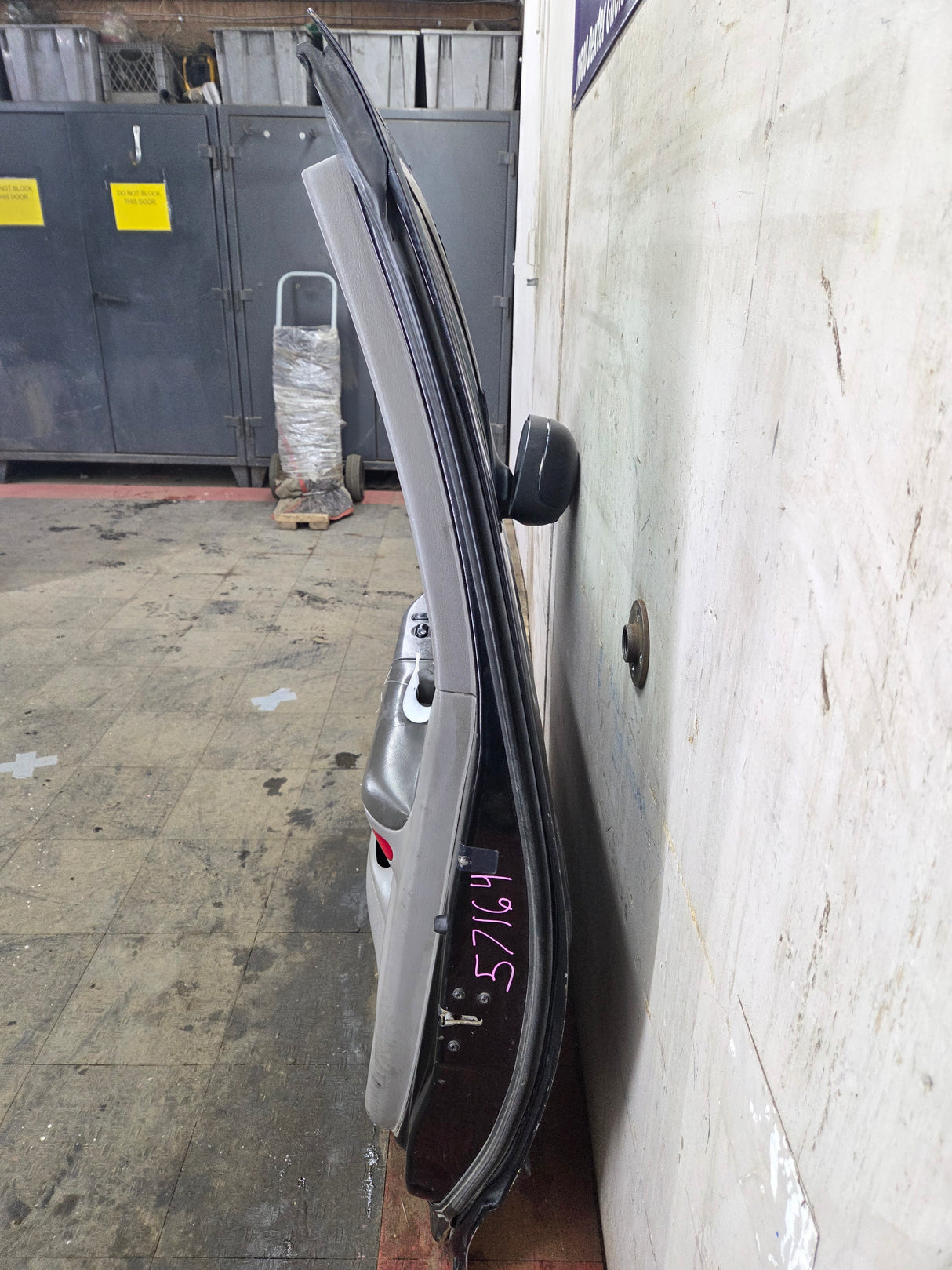 1997-2003 Ford F150 Passenger Side RH Front Door