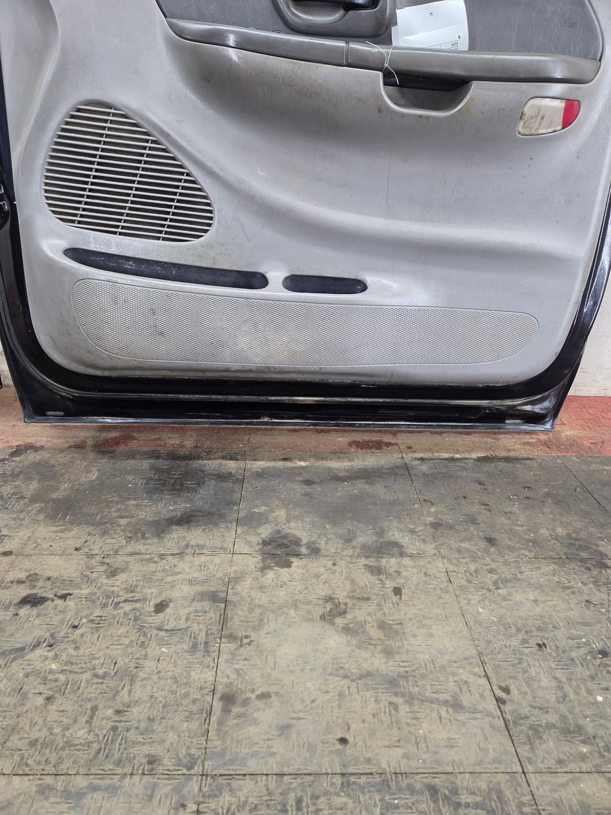 1997-2003 Ford F150 Passenger Side RH Front Door