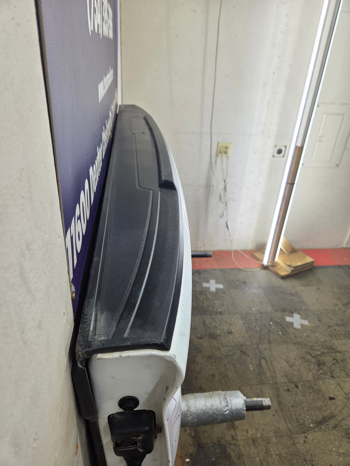 2019-2024 Chevrolet Silverado 1500 Tailgate 2020 2021 2022 2023