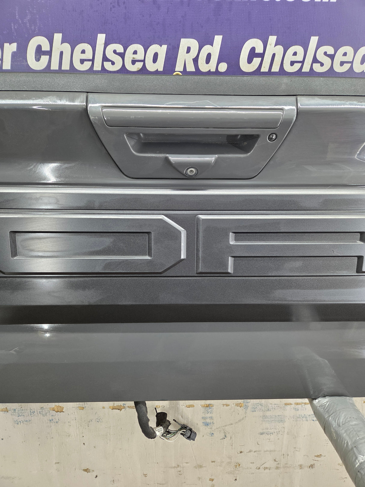 2018-2020 Ford Raptor F150 Tailgate W/Step