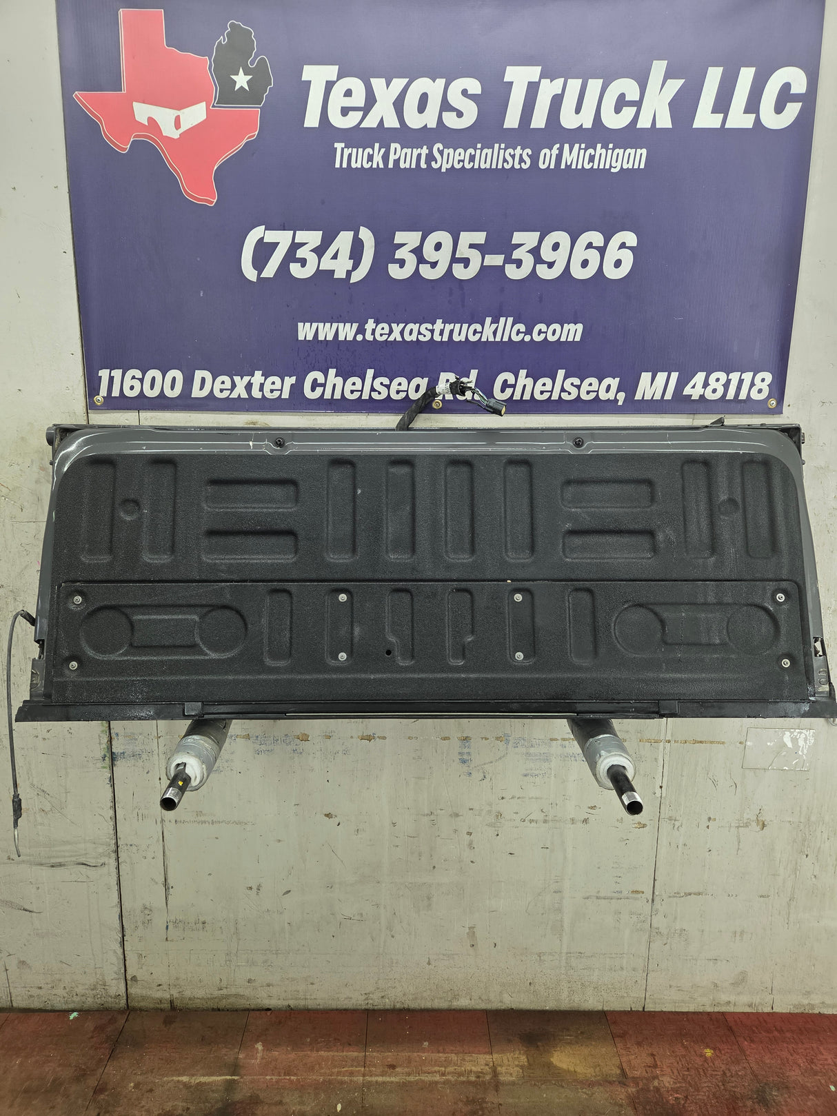 2018-2020 Ford Raptor F150 Tailgate W/Step