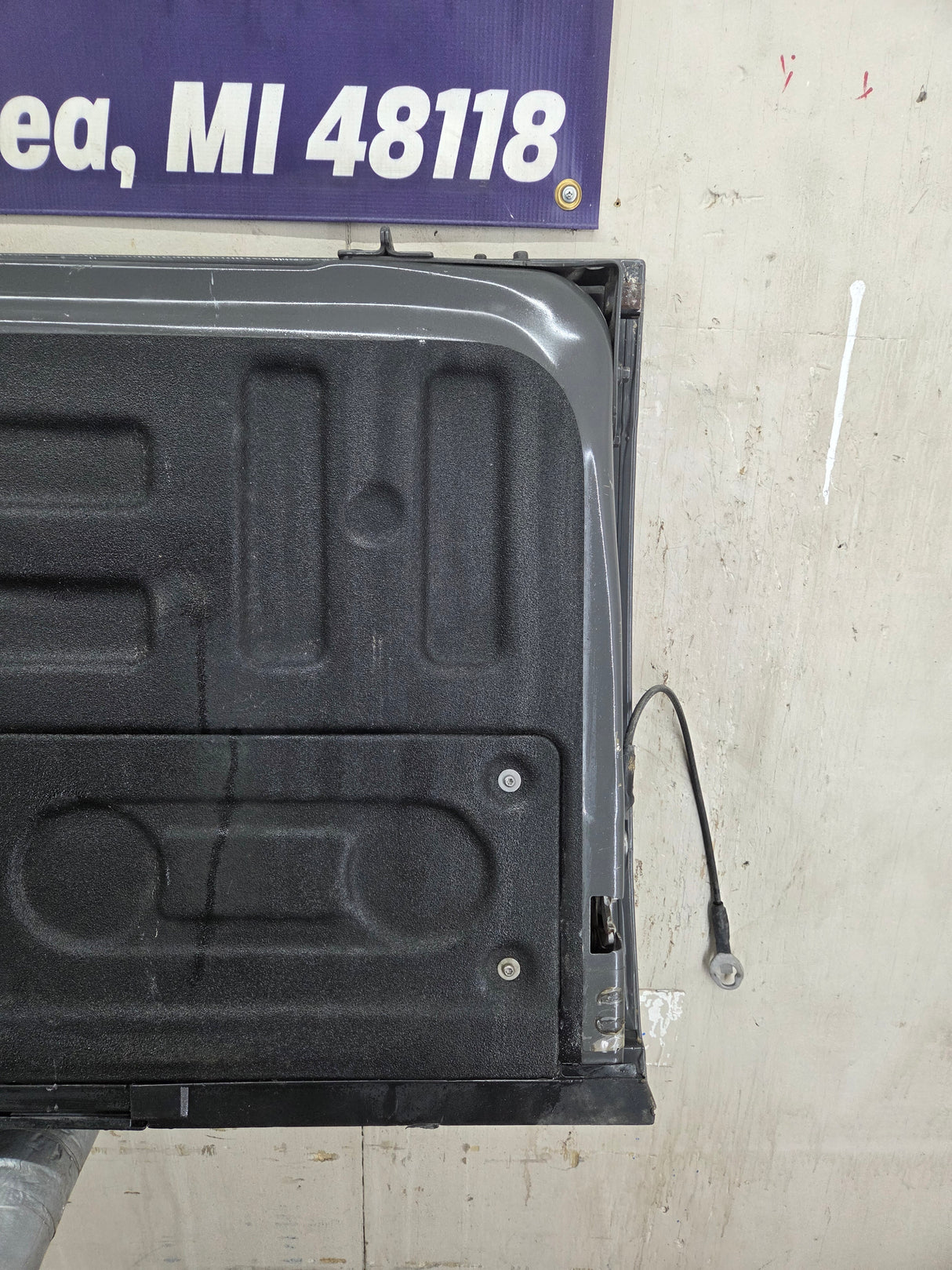 2018-2020 Ford Raptor F150 Tailgate W/Step