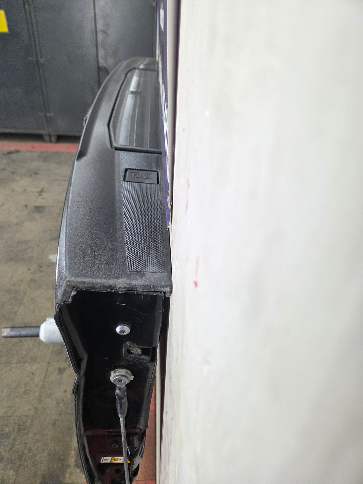 2021-2025 Ford F150 Tailgate W/Step