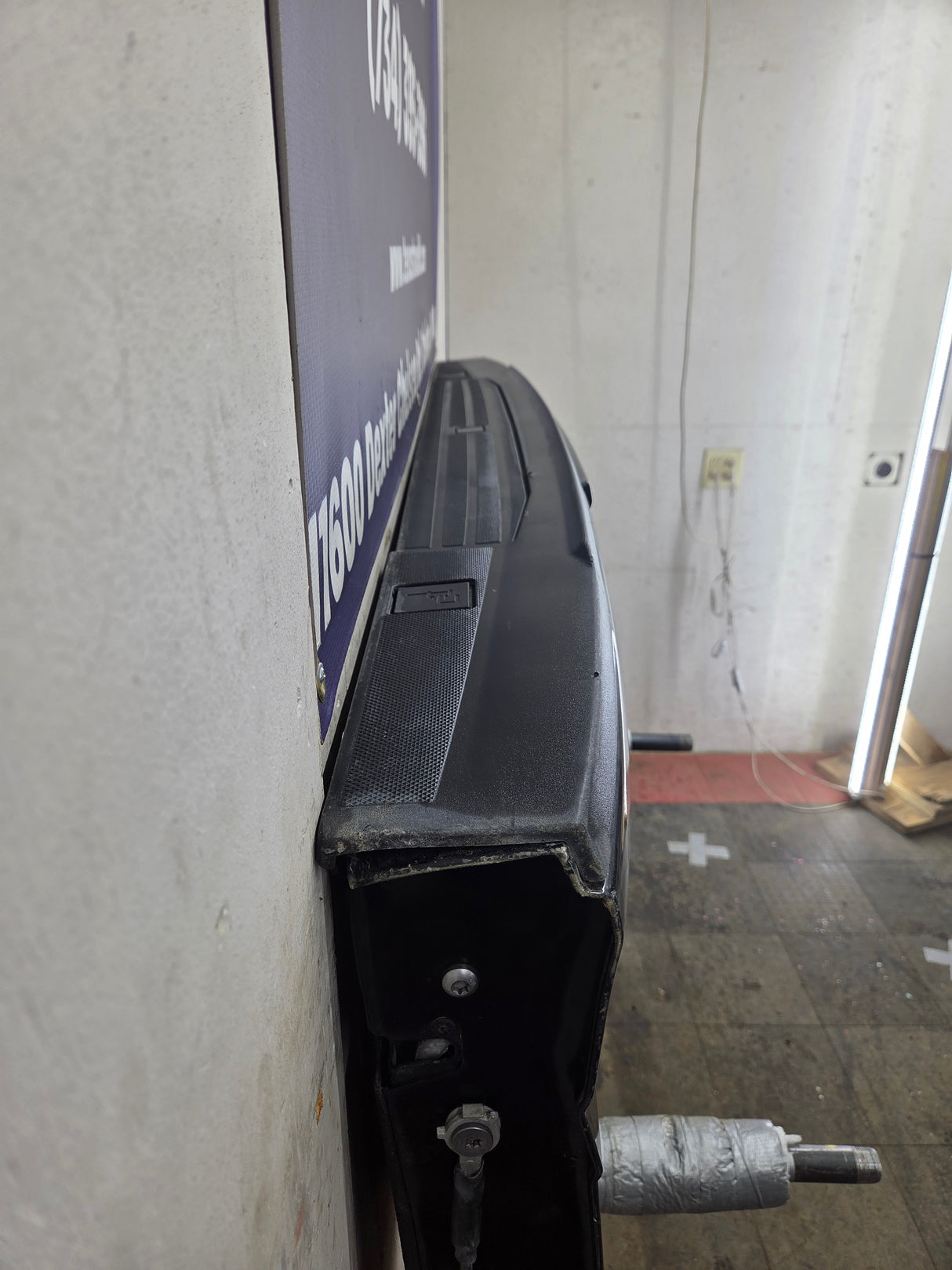 2021-2025 Ford F150 Tailgate W/Step