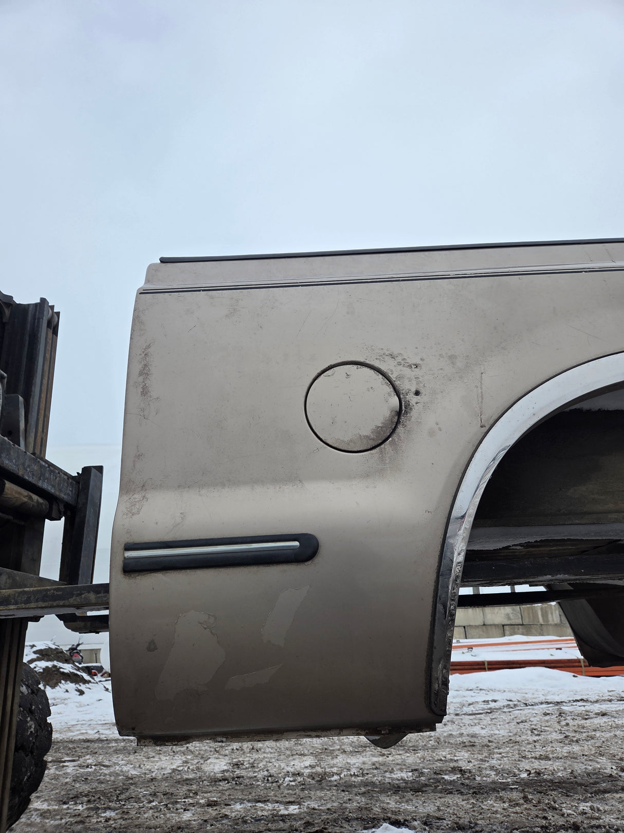 1999-2010 Ford Super Duty F250 F350 6' 9" Short Truck Bed
