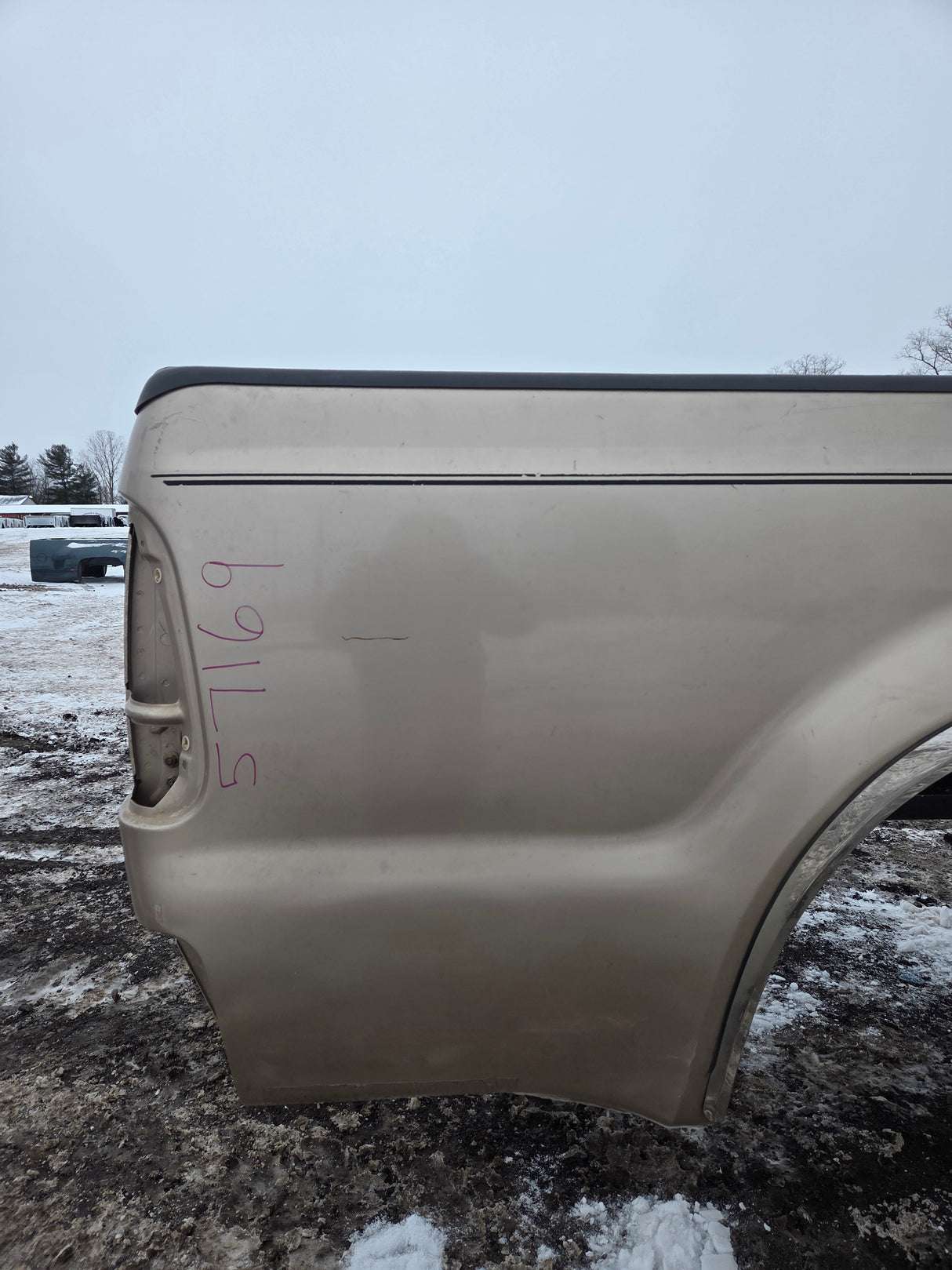 1999-2010 Ford Super Duty F250 F350 6' 9" Short Truck Bed