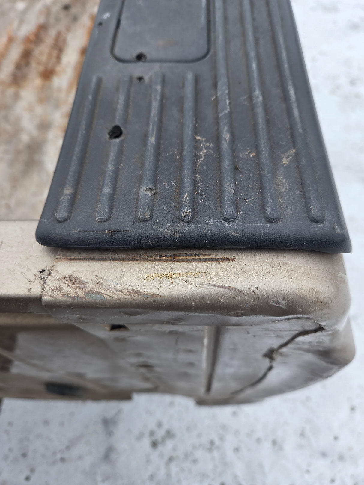 1999-2010 Ford Super Duty F250 F350 6' 9" Short Truck Bed