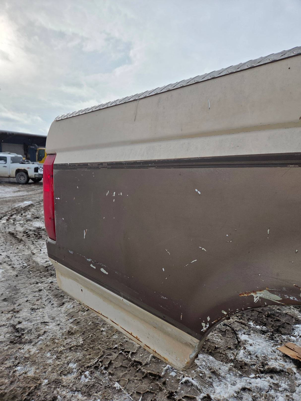 1987-1997 Ford F150 F250 F350 OBS 6' 9" Short Truck Bed