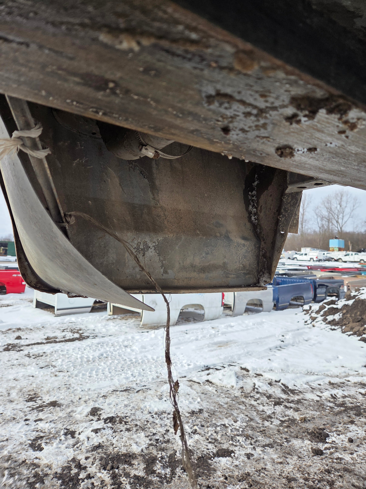 1987-1997 Ford F150 F250 F350 OBS 6' 9" Short Truck Bed