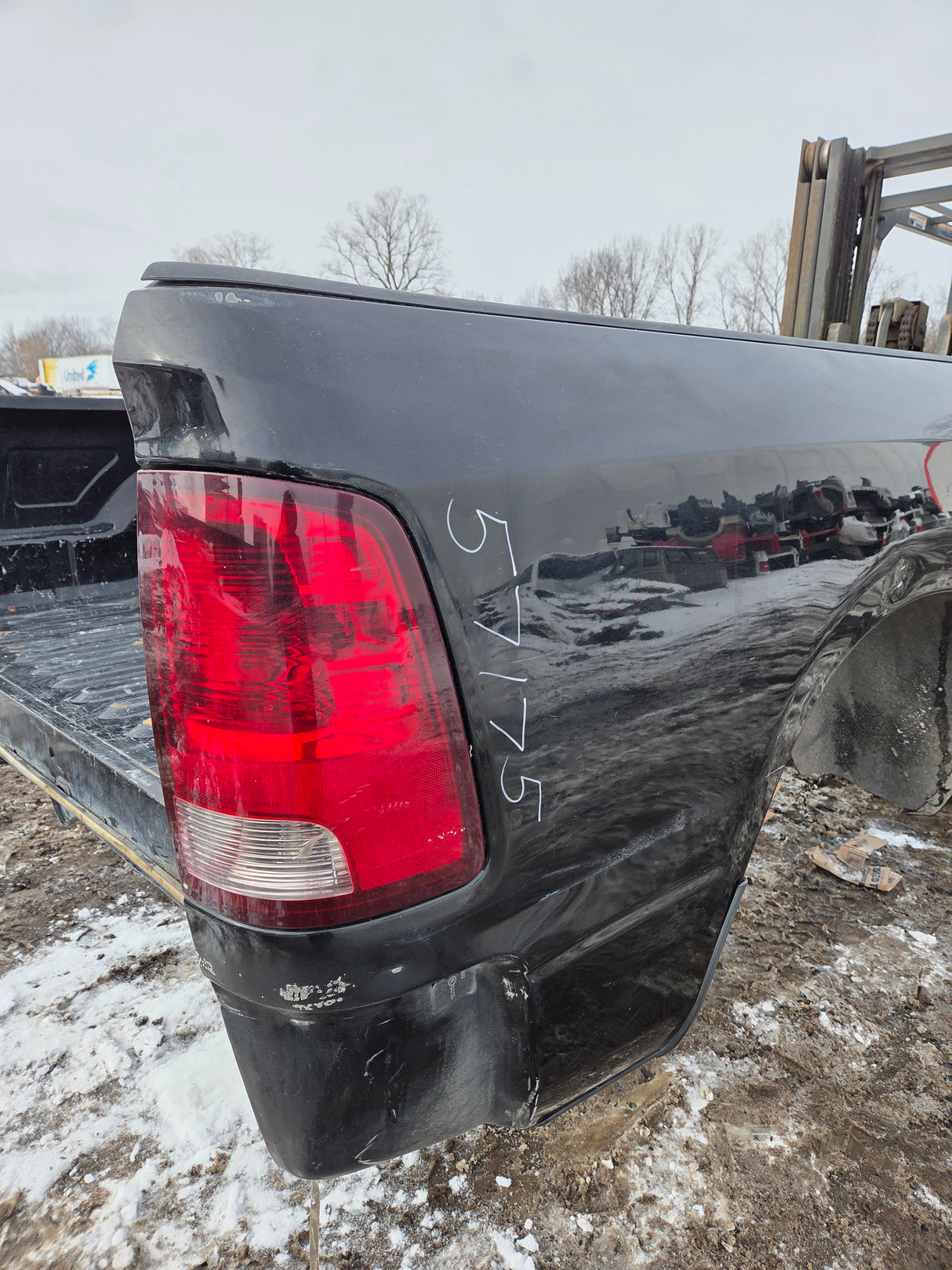 2009-2018 Dodge Ram 4th Gen 1500 2500 3500 6' 4" Short Truck Bed