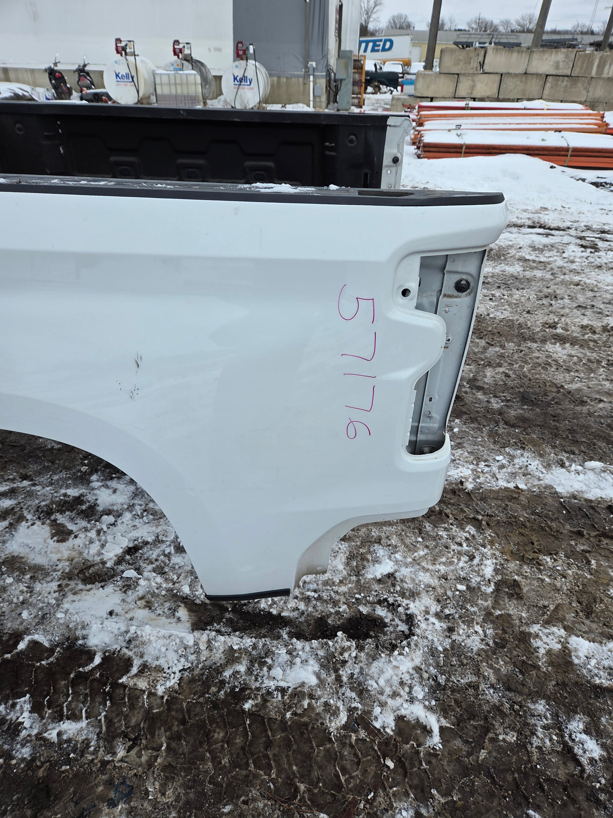 2019-2025 Chevrolet Silverado 1500 5'9" Short Truck Bed