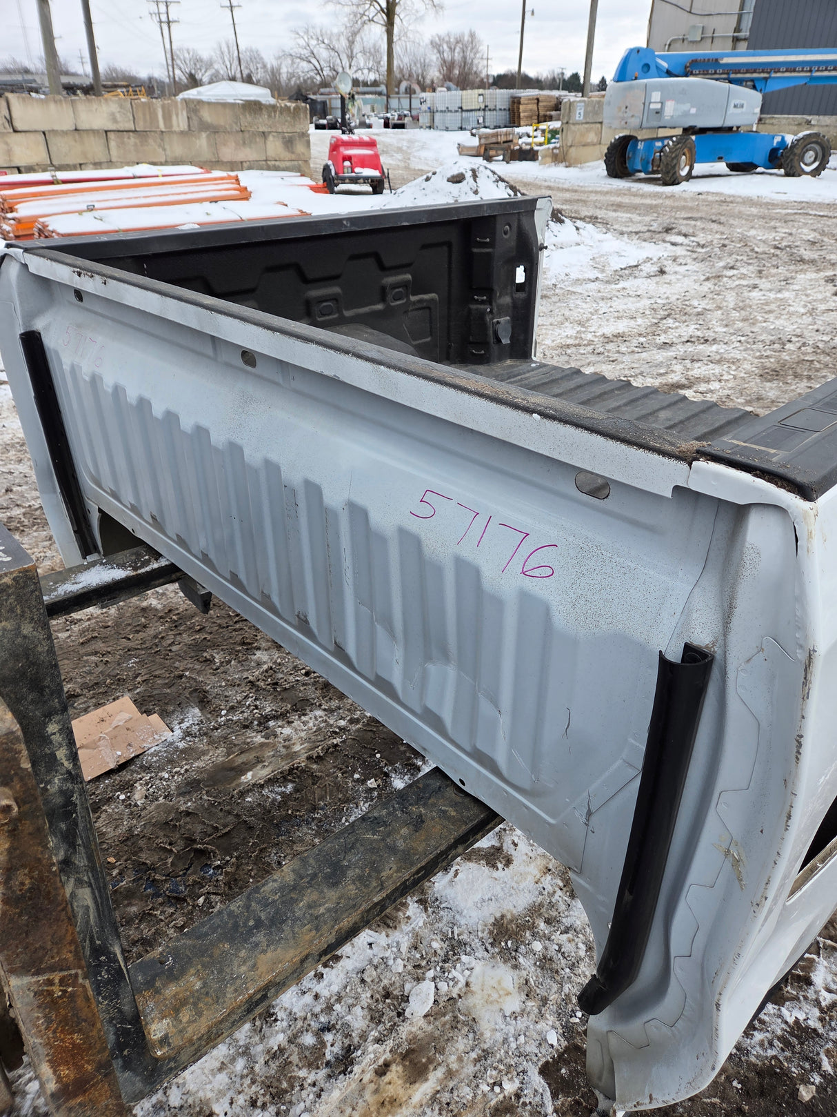 2019-2025 Chevrolet Silverado 1500 5'9" Short Truck Bed