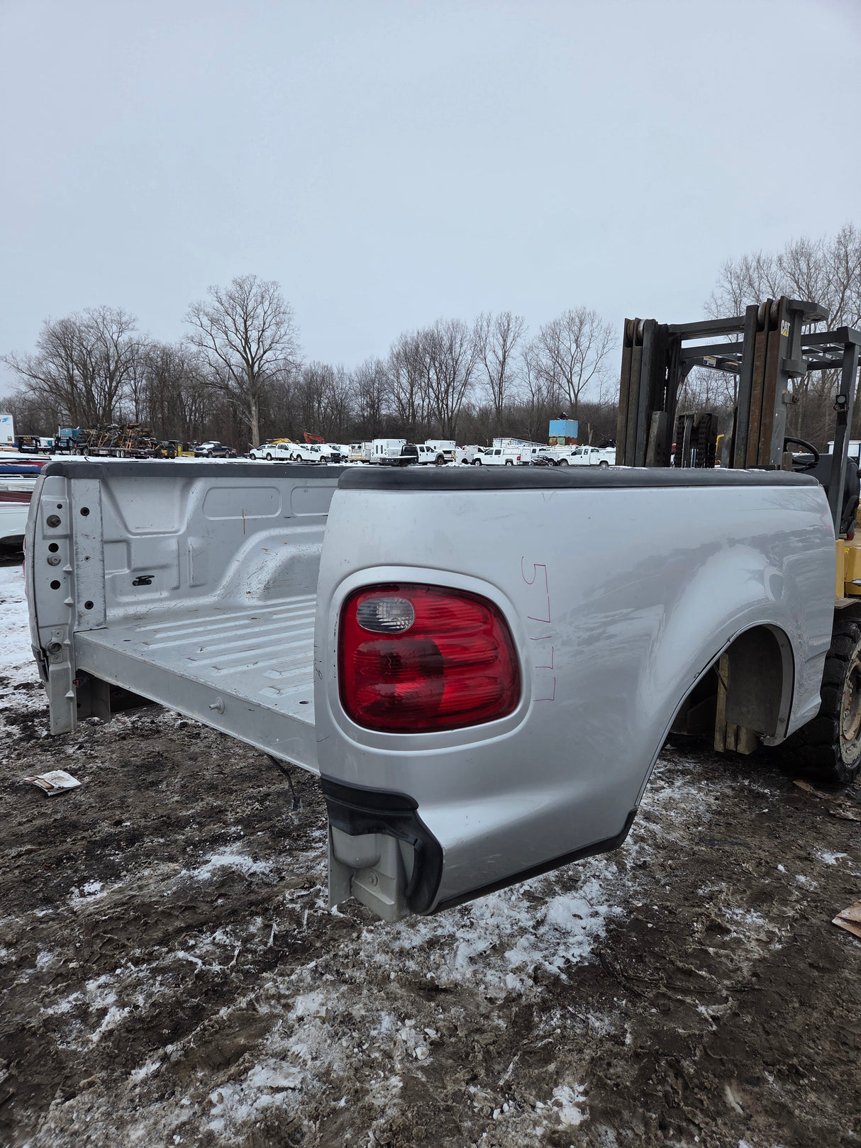 1997-2003 Ford F150 5' 6" Short Truck Bed