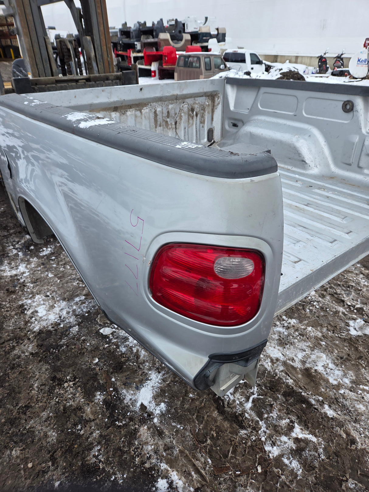1997-2003 Ford F150 5' 6" Short Truck Bed