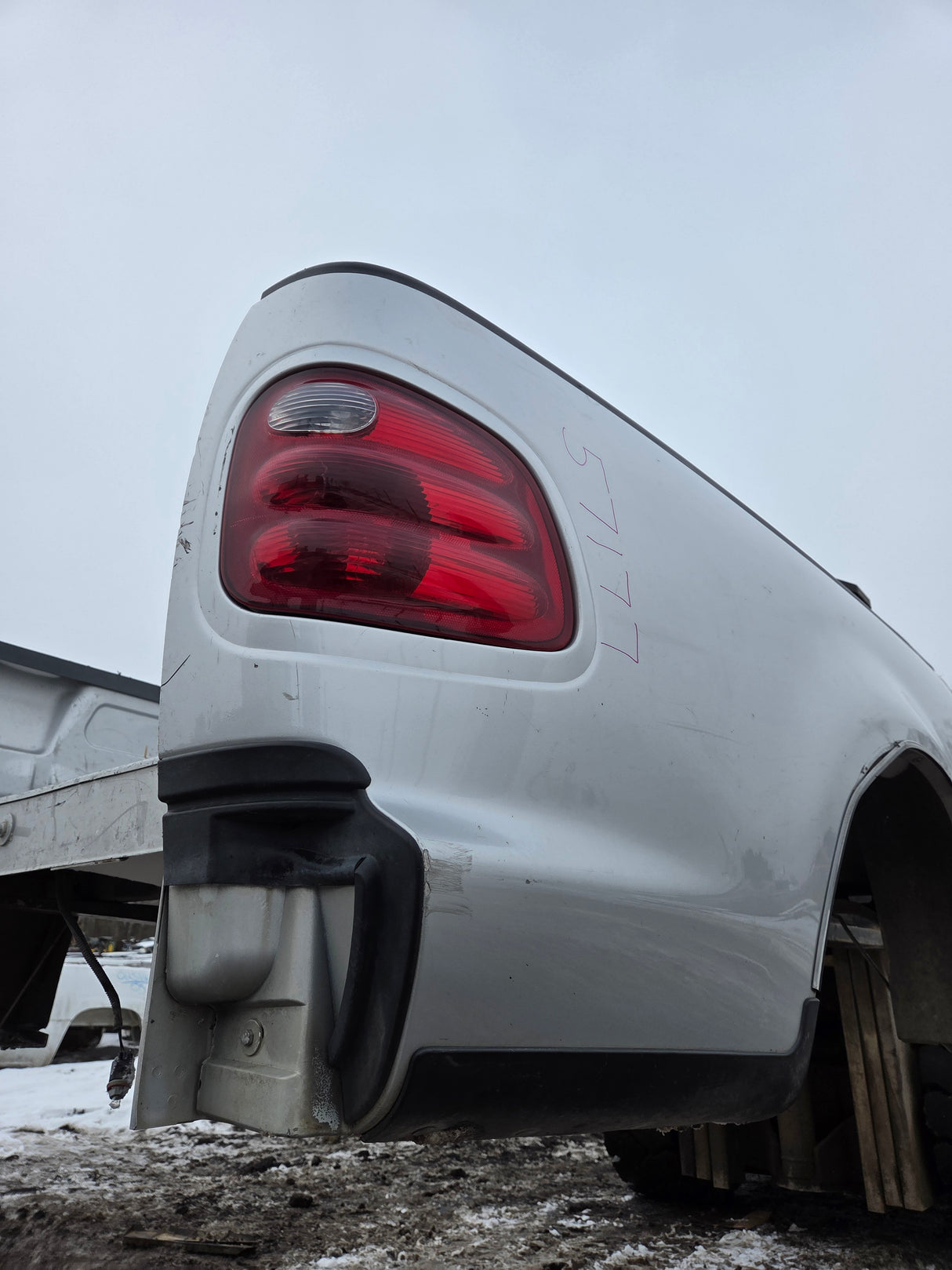 1997-2003 Ford F150 5' 6" Short Truck Bed