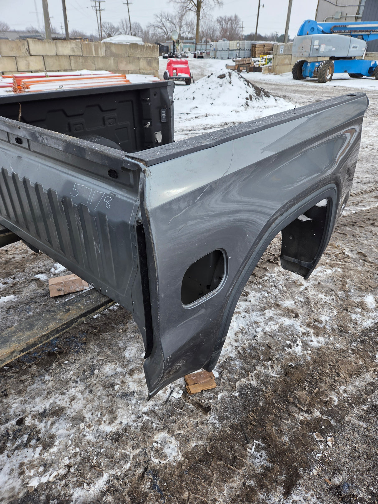 2019-2025 GMC Sierra 1500 5' 9" Short Truck Bed