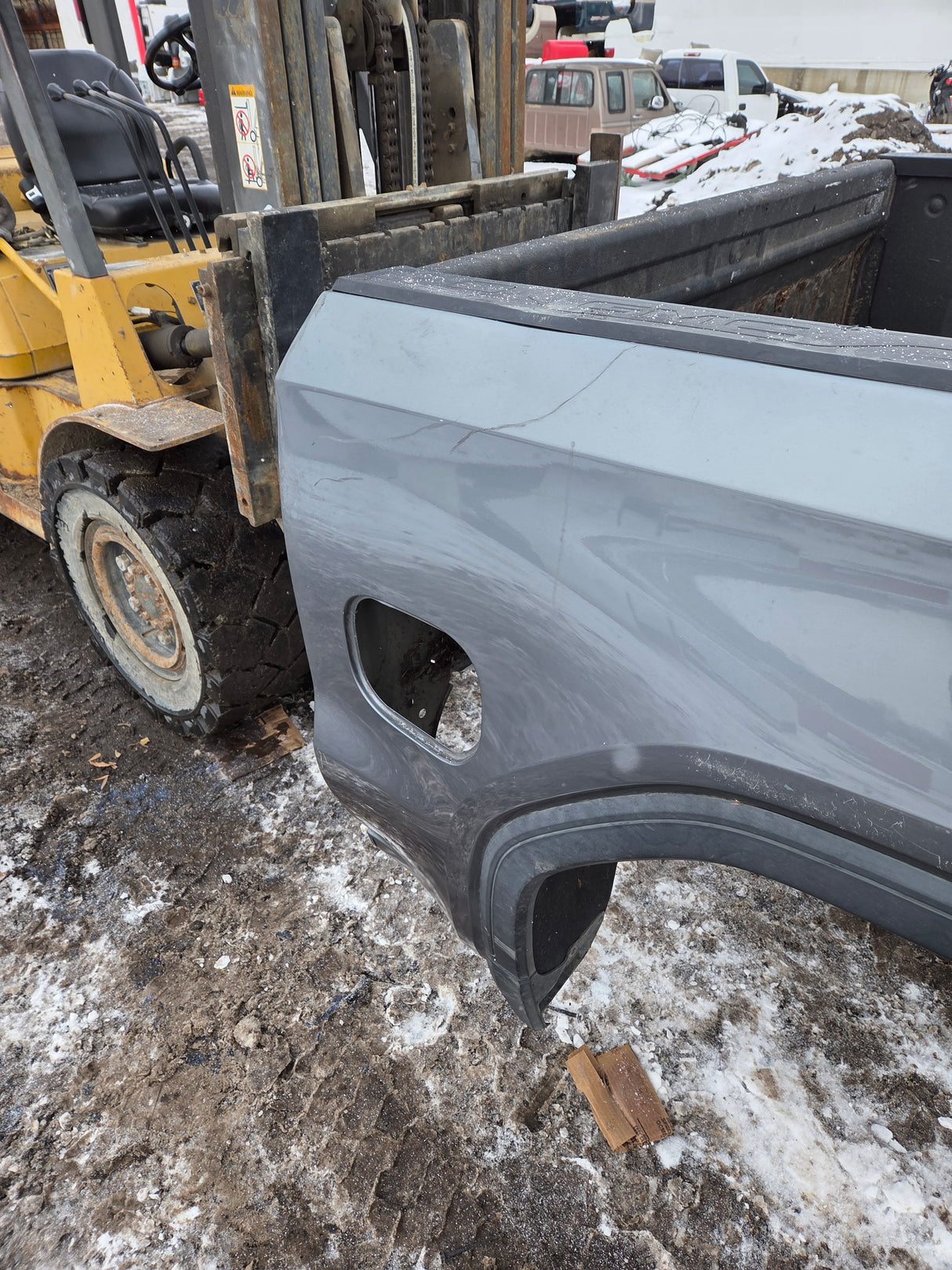 2019-2025 GMC Sierra 1500 5' 9" Short Truck Bed