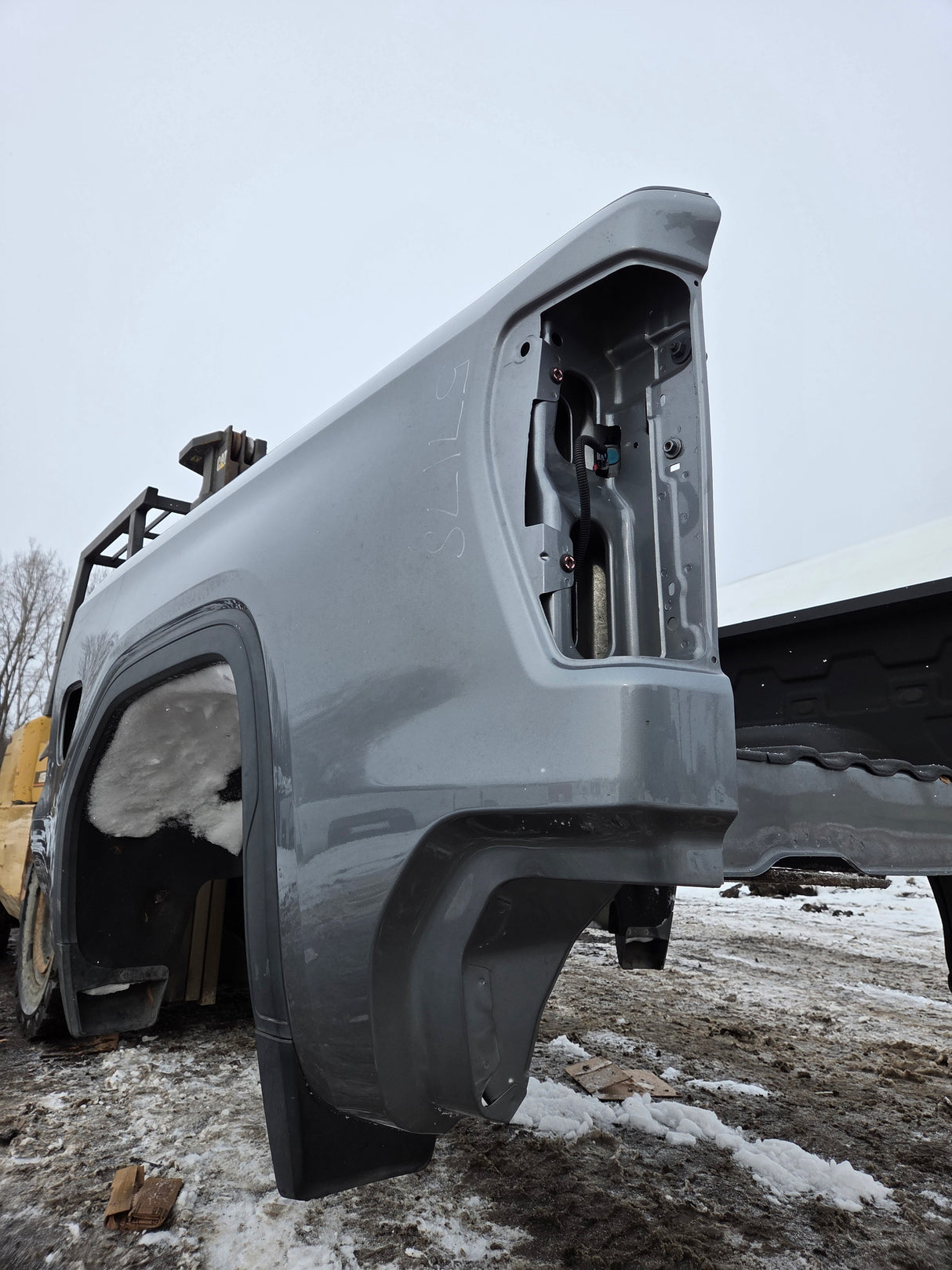 2019-2025 GMC Sierra 1500 5' 9" Short Truck Bed