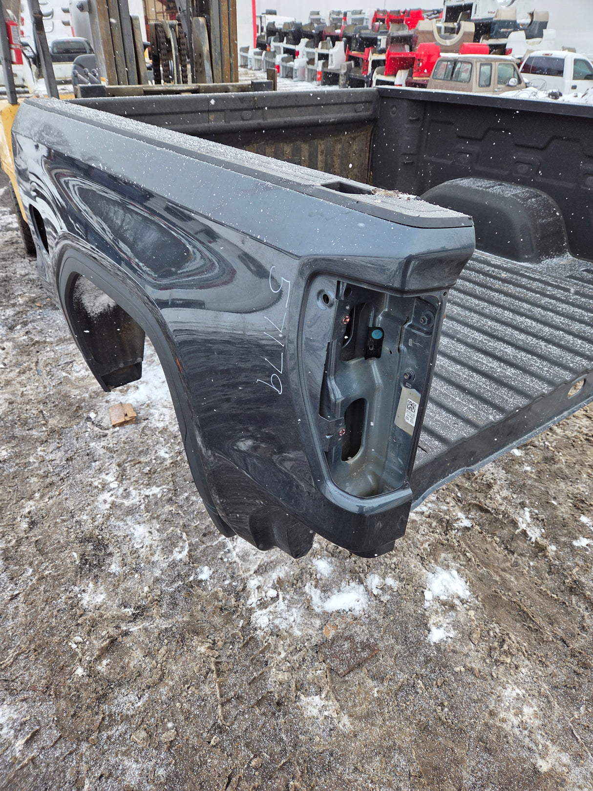 2019-2023 GMC Sierra 1500 5' 9" Short Truck Bed