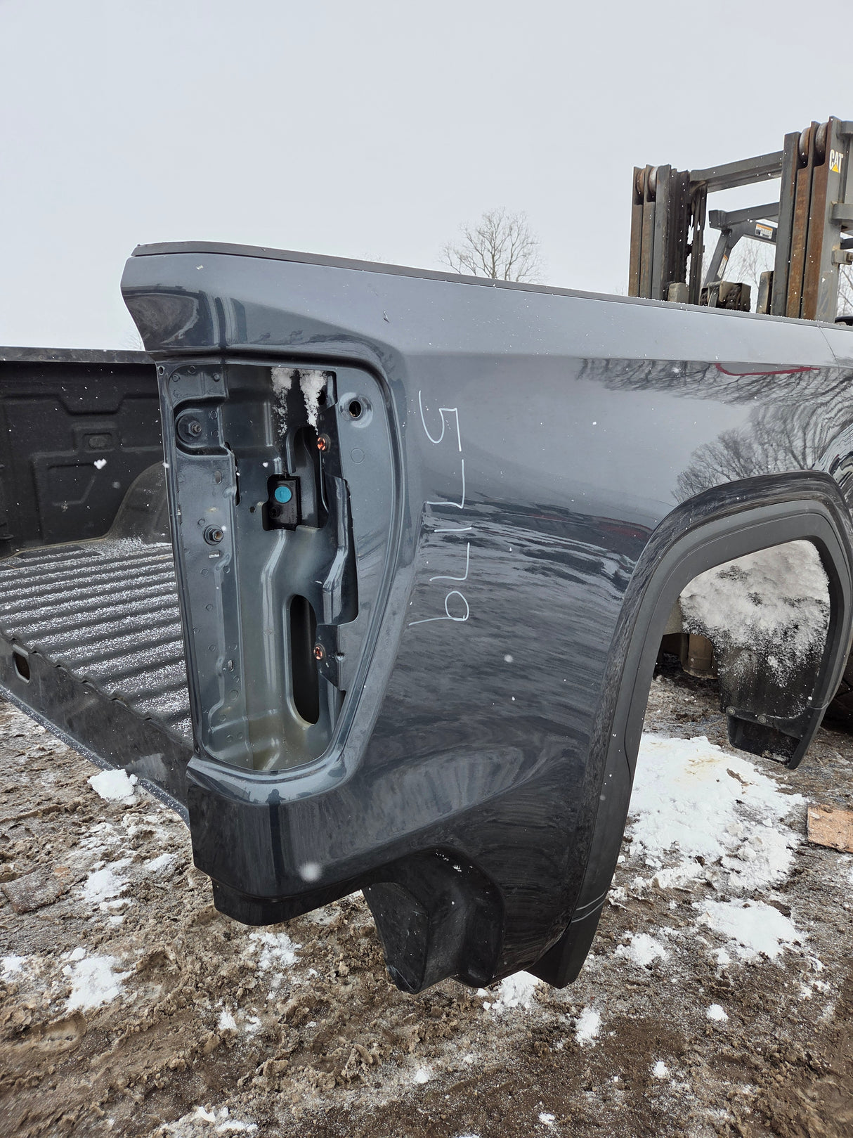 2019-2023 GMC Sierra 1500 5' 9" Short Truck Bed