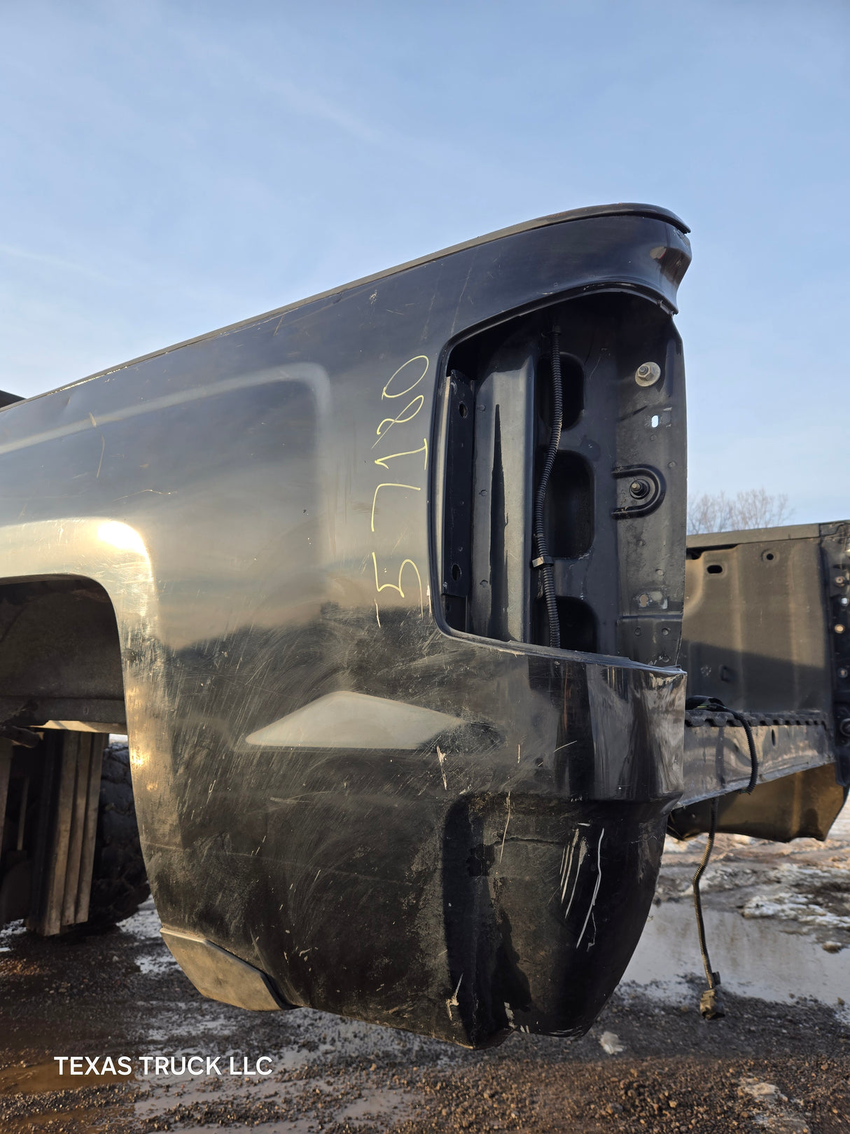 2014-2019 Chevrolet Silverado 1500 5' 8" Short Bed