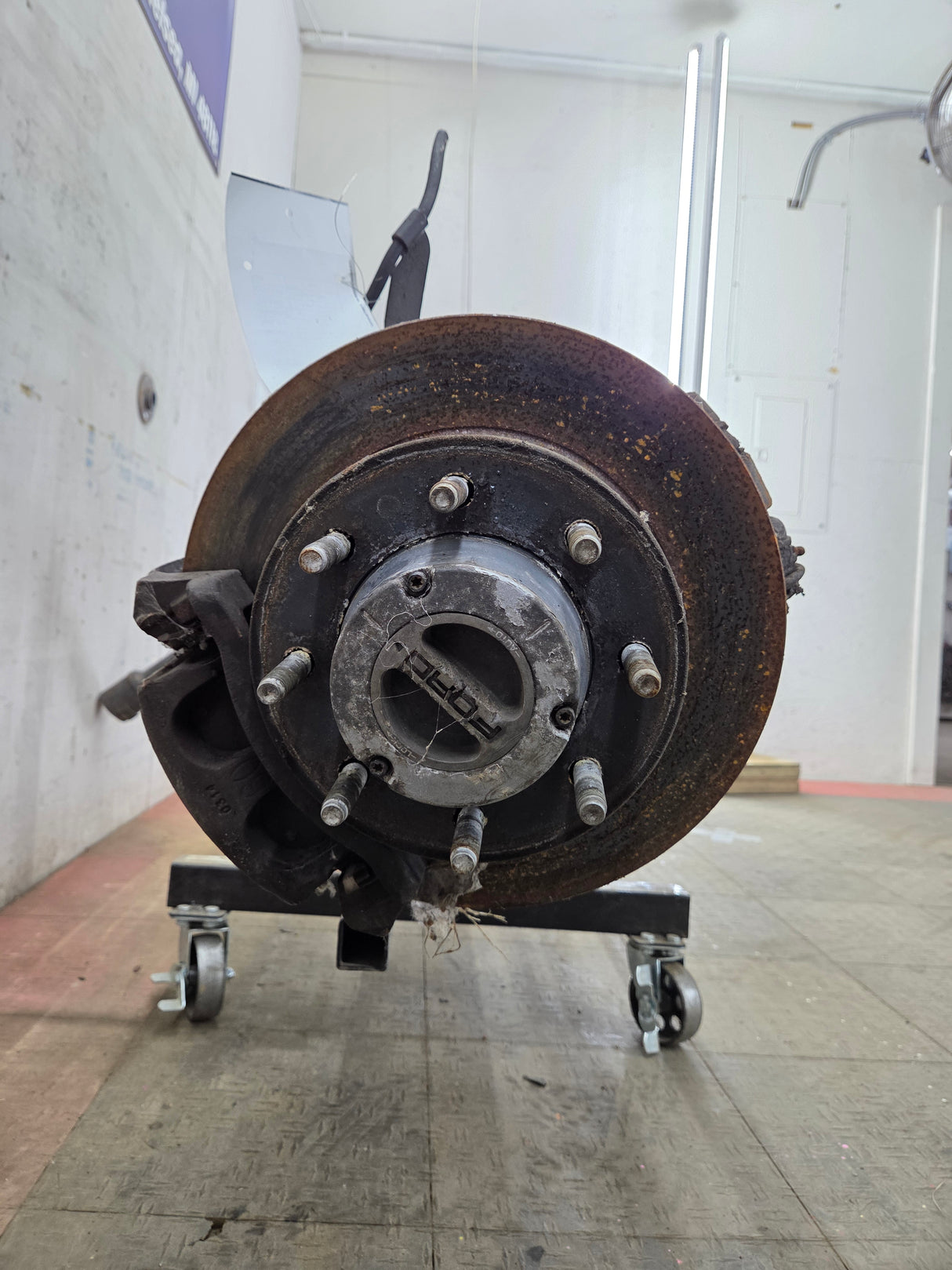 2011-2012 Ford Super Duty F250 F350 Front Axle 3.55 Gear Ratio 184K MILES
