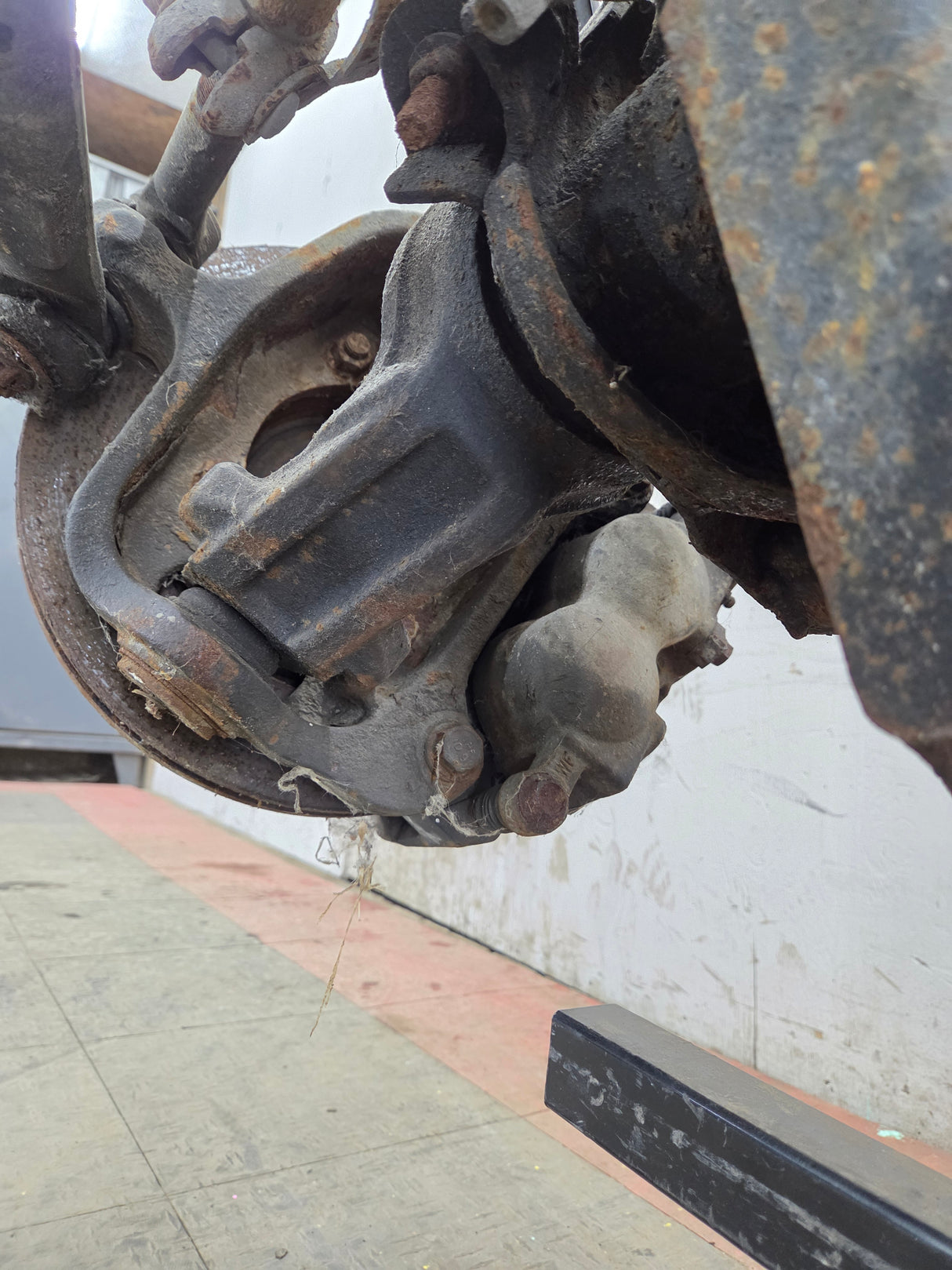 2011-2012 Ford Super Duty F250 F350 Front Axle 3.55 Gear Ratio 184K MILES