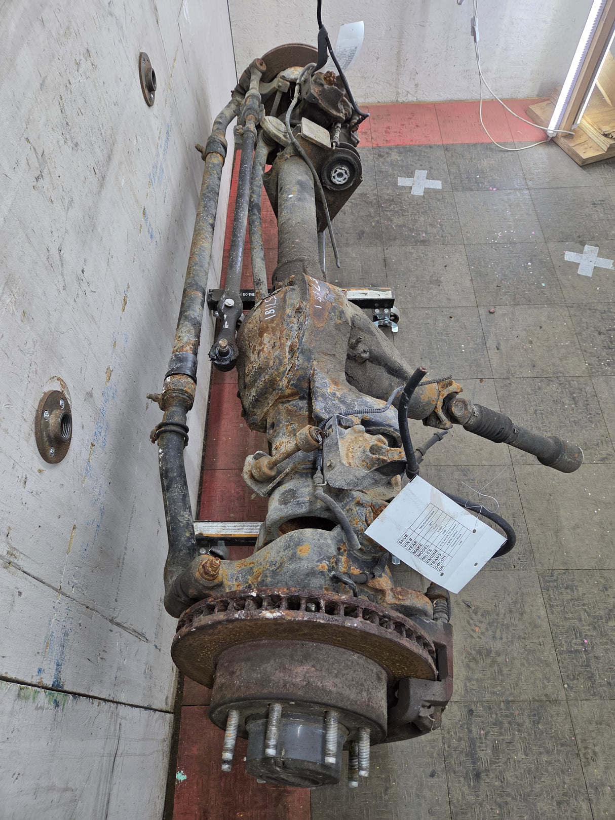 2011-2012 Ford Super Duty F250 F350 Front Axle 3.55 Gear Ratio 184K MILES