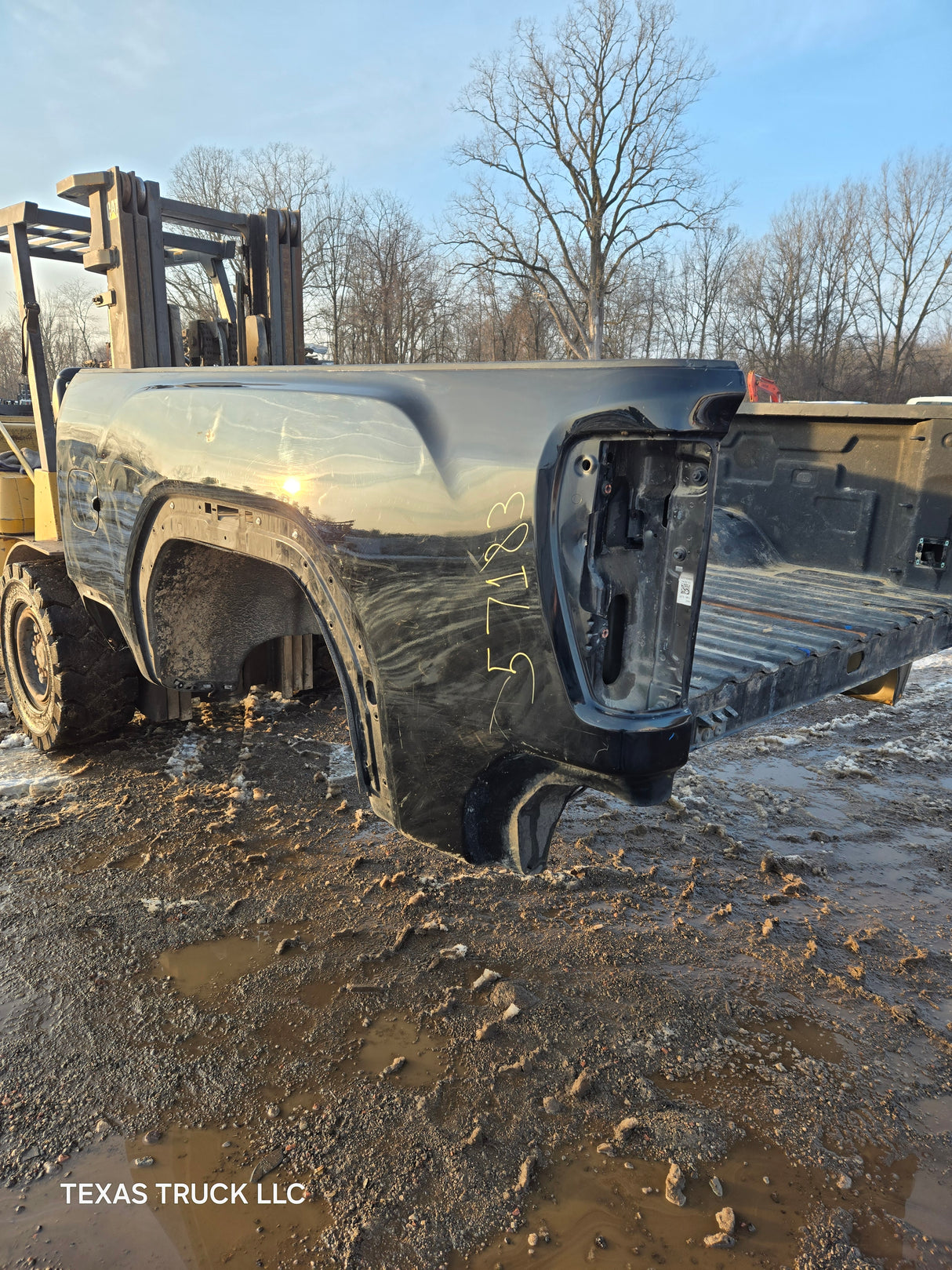2019-2025 GMC Sierra 2500 3500 HD 6' 6" Short Truck Bed - Black