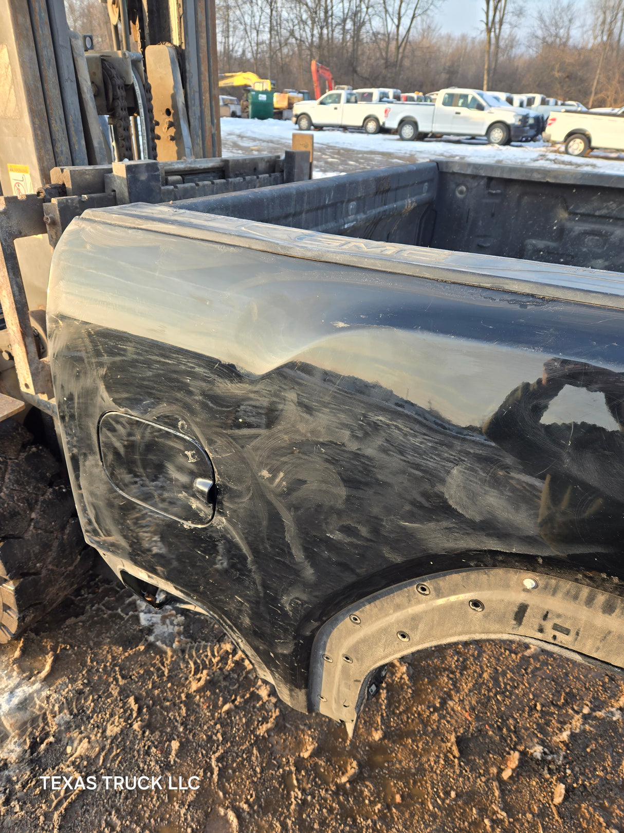 2019-2025 GMC Sierra 2500 3500 HD 6' 6" Short Truck Bed - Black