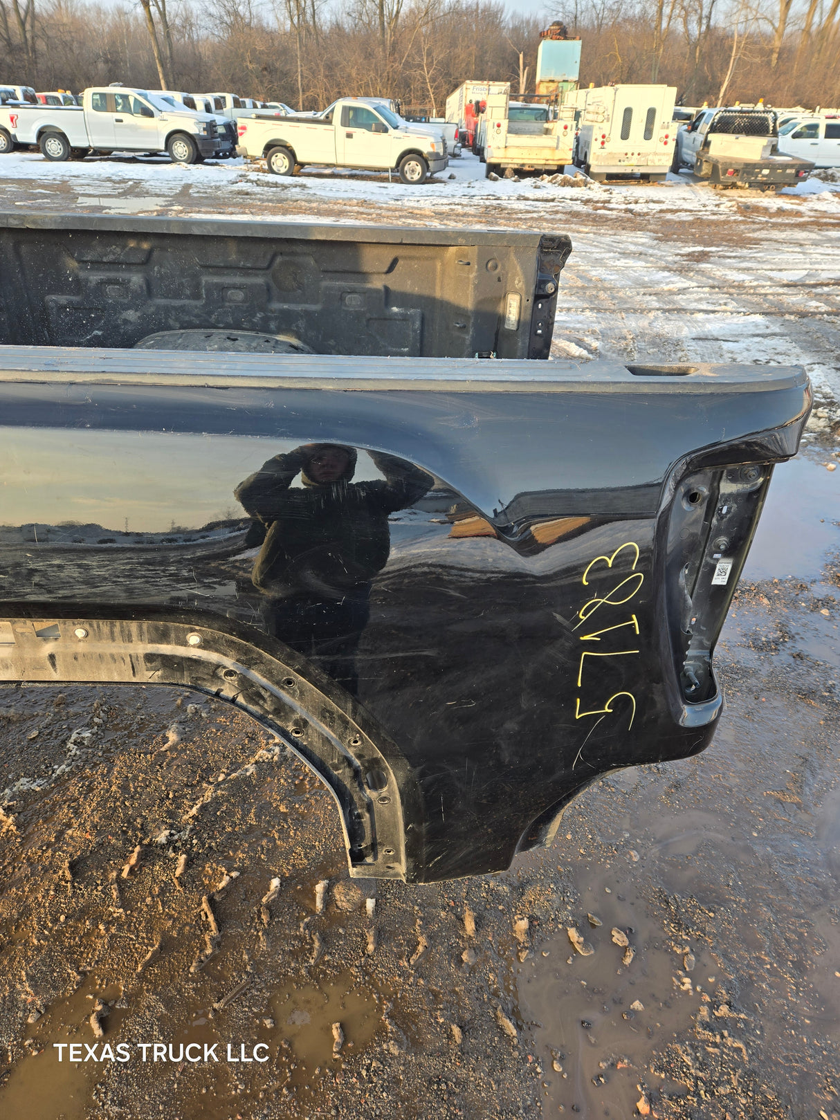 2019-2025 GMC Sierra 2500 3500 HD 6' 6" Short Truck Bed - Black
