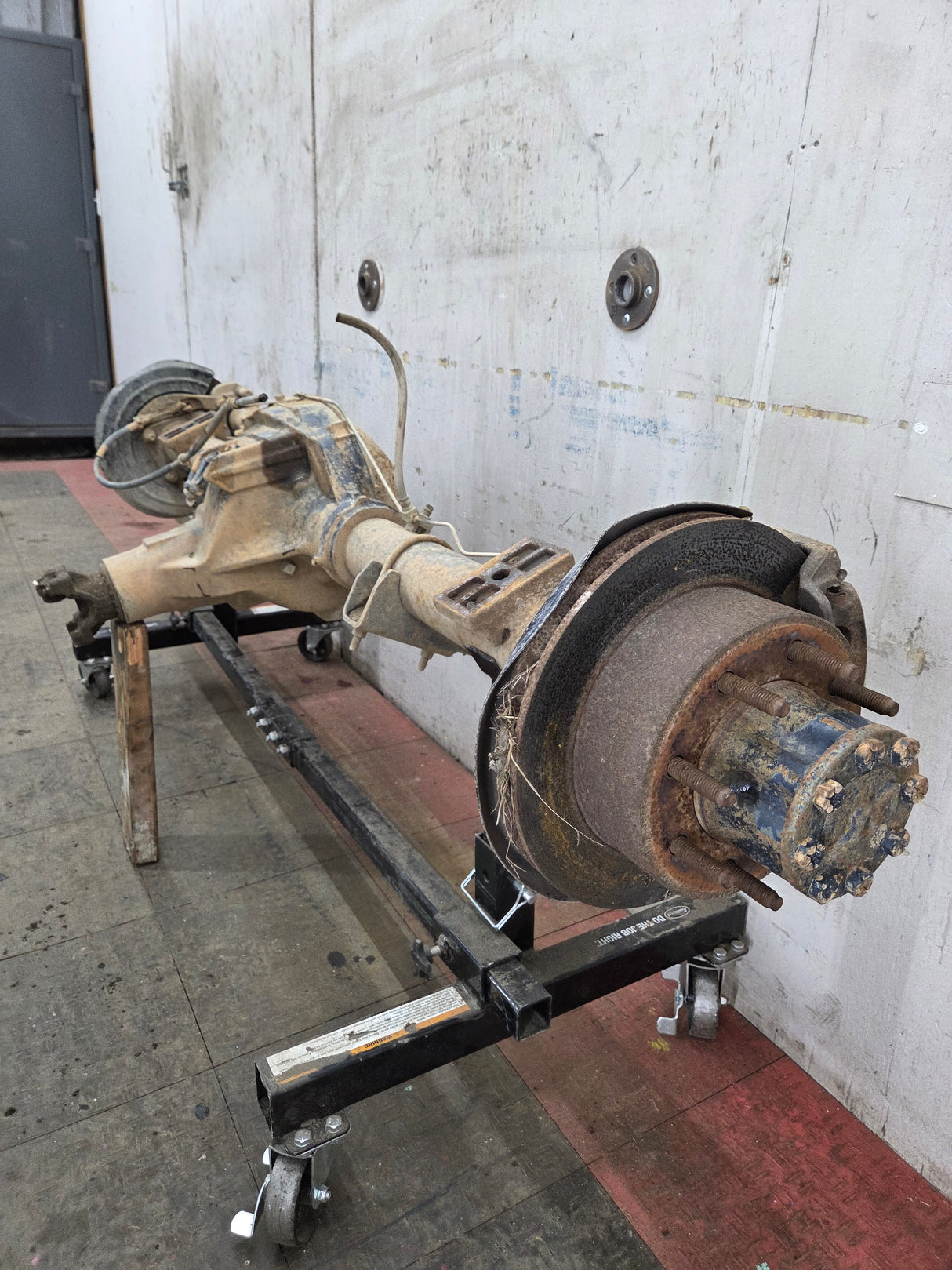 1999-2001 Ford Super Duty F250 F350 SRW Rear Axle 3.73 Ratio