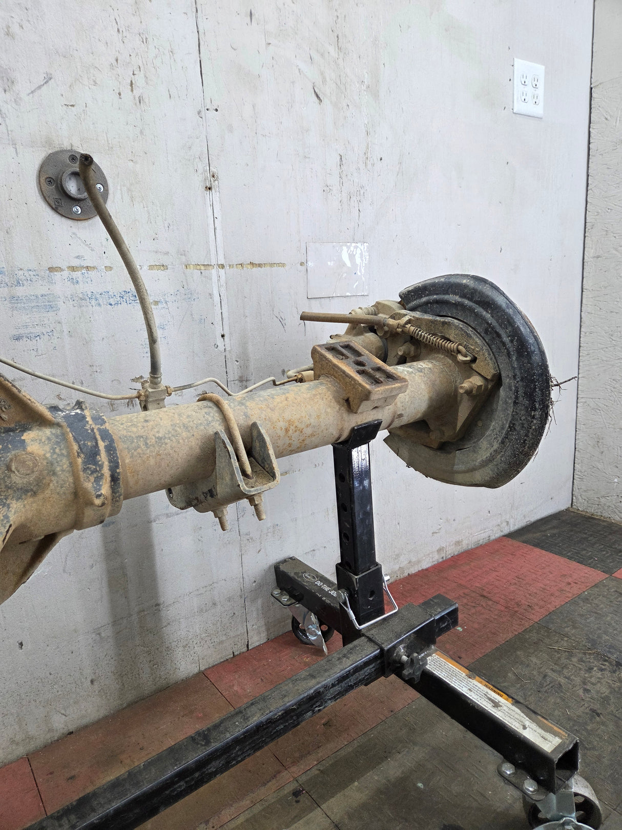 1999-2001 Ford Super Duty F250 F350 SRW Rear Axle 3.73 Ratio