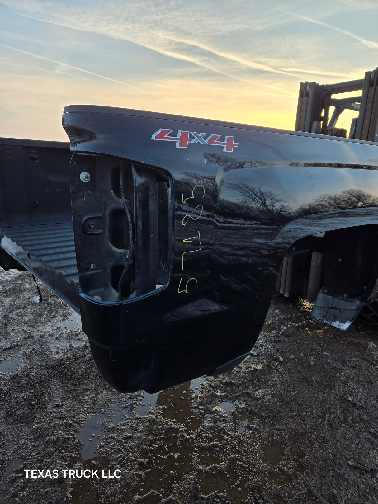 2014-2019 Chevrolet Silverado 1500 5' 8" Short Bed