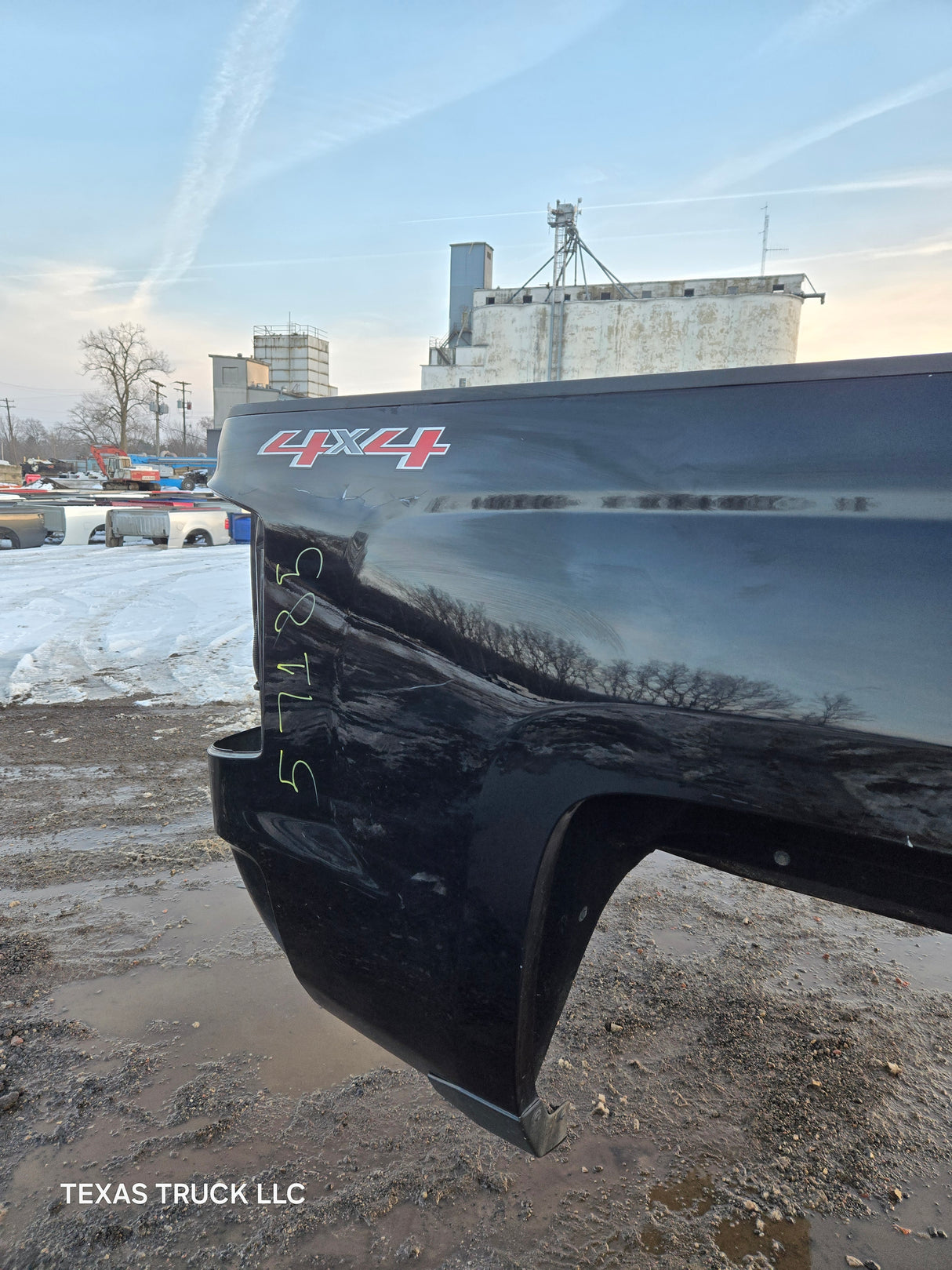 2014-2019 Chevrolet Silverado 1500 5' 8" Short Bed