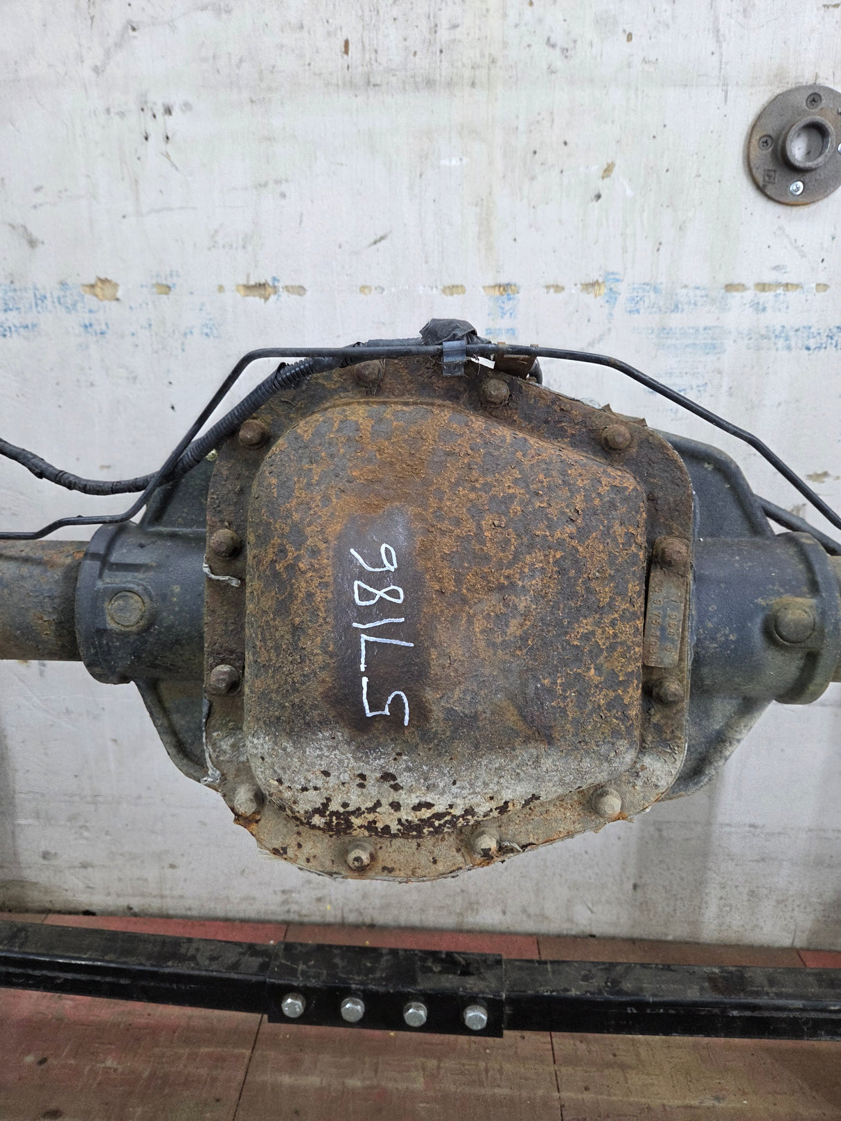 2004-2008 Ford F150 9.75" Rear Axle 3.55 Gear Ratio