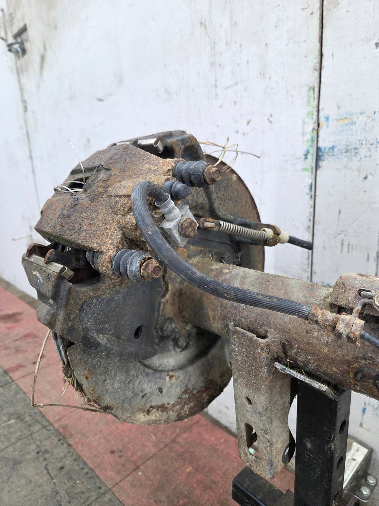 2004-2008 Ford F150 9.75" Rear Axle 3.55 Gear Ratio