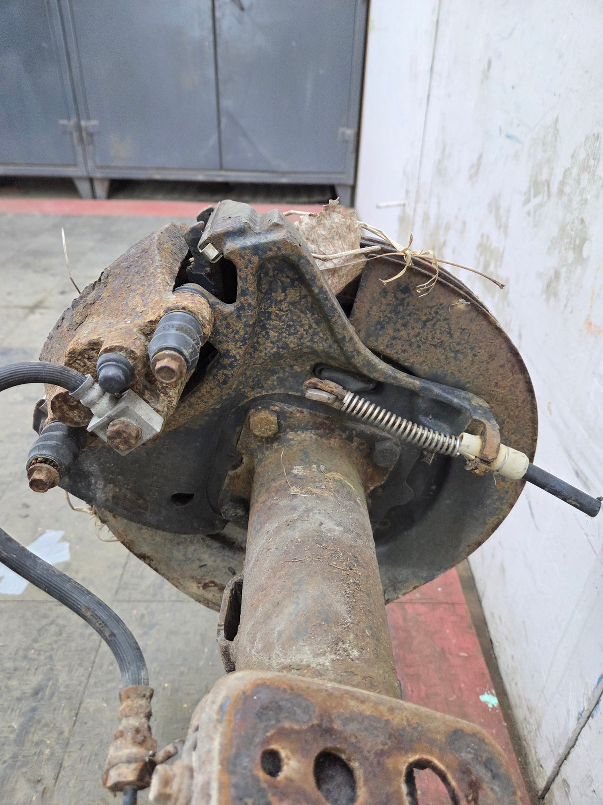 2004-2008 Ford F150 9.75" Rear Axle 3.55 Gear Ratio