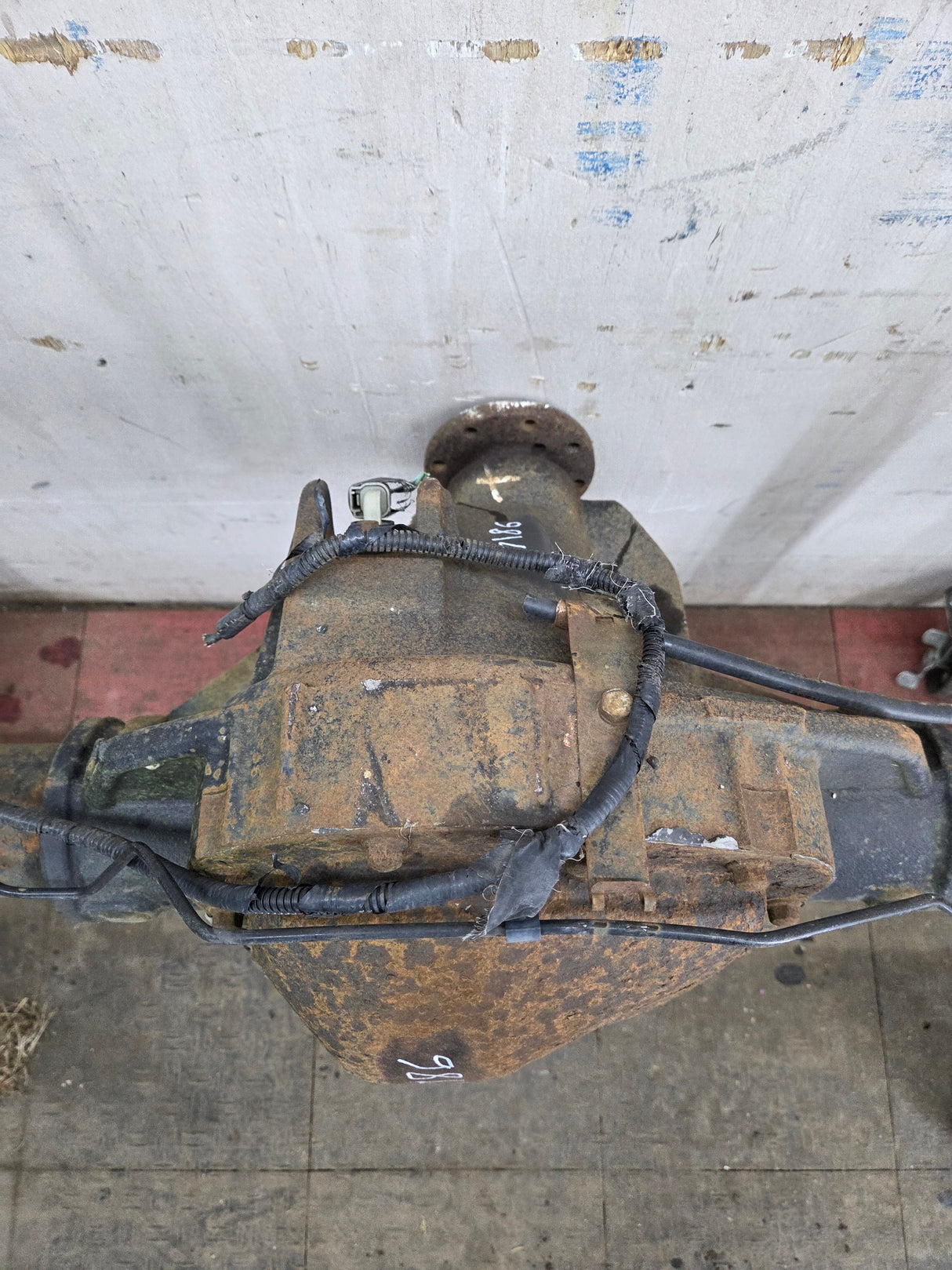 2004-2008 Ford F150 9.75" Rear Axle 3.55 Gear Ratio