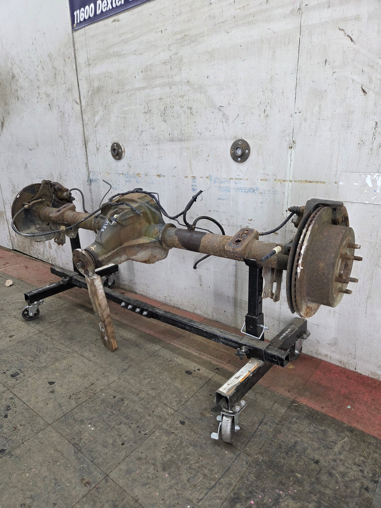 2004-2008 Ford F150 9.75" Rear Axle 3.55 Gear Ratio