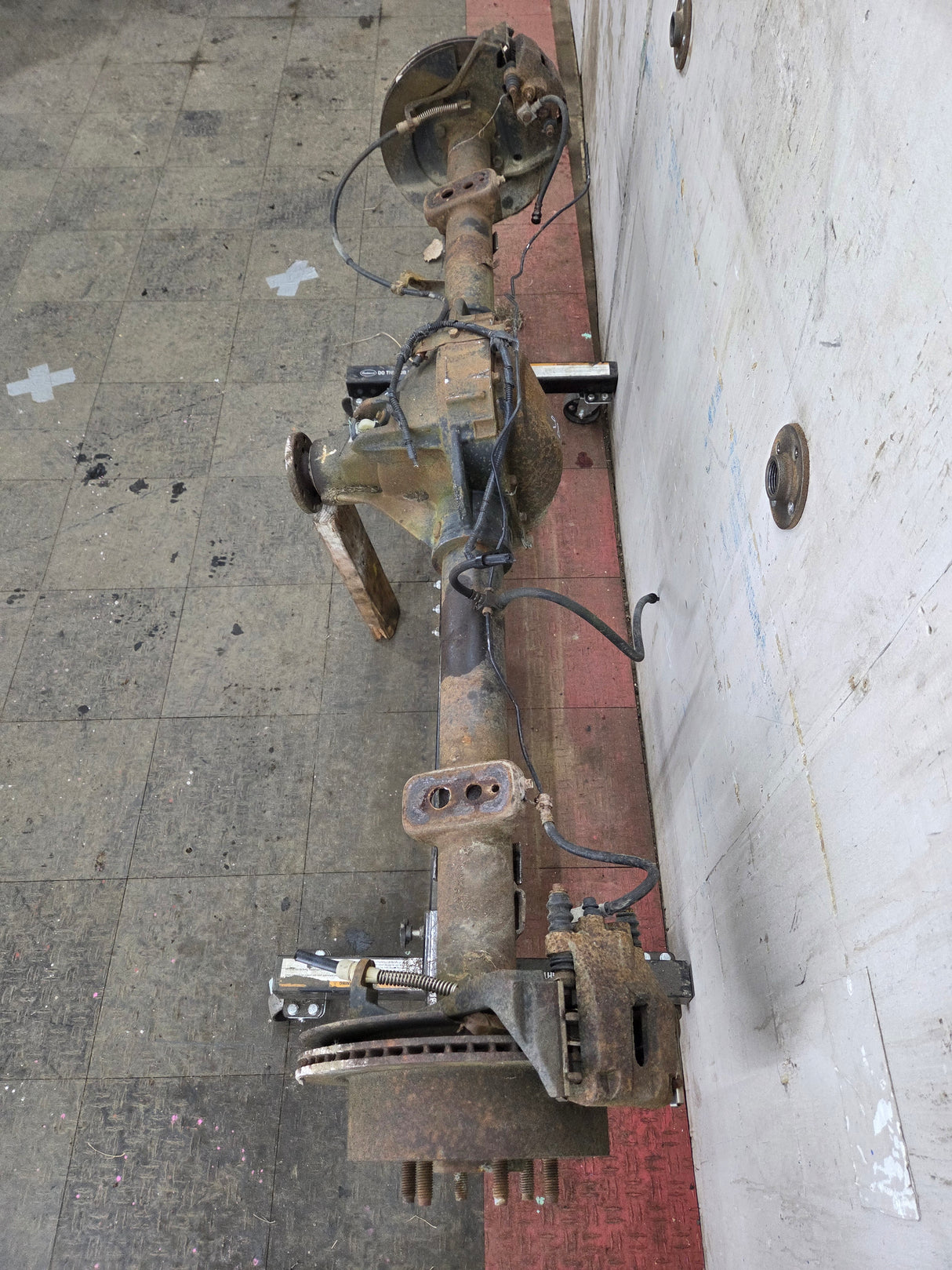 2004-2008 Ford F150 9.75" Rear Axle 3.55 Gear Ratio