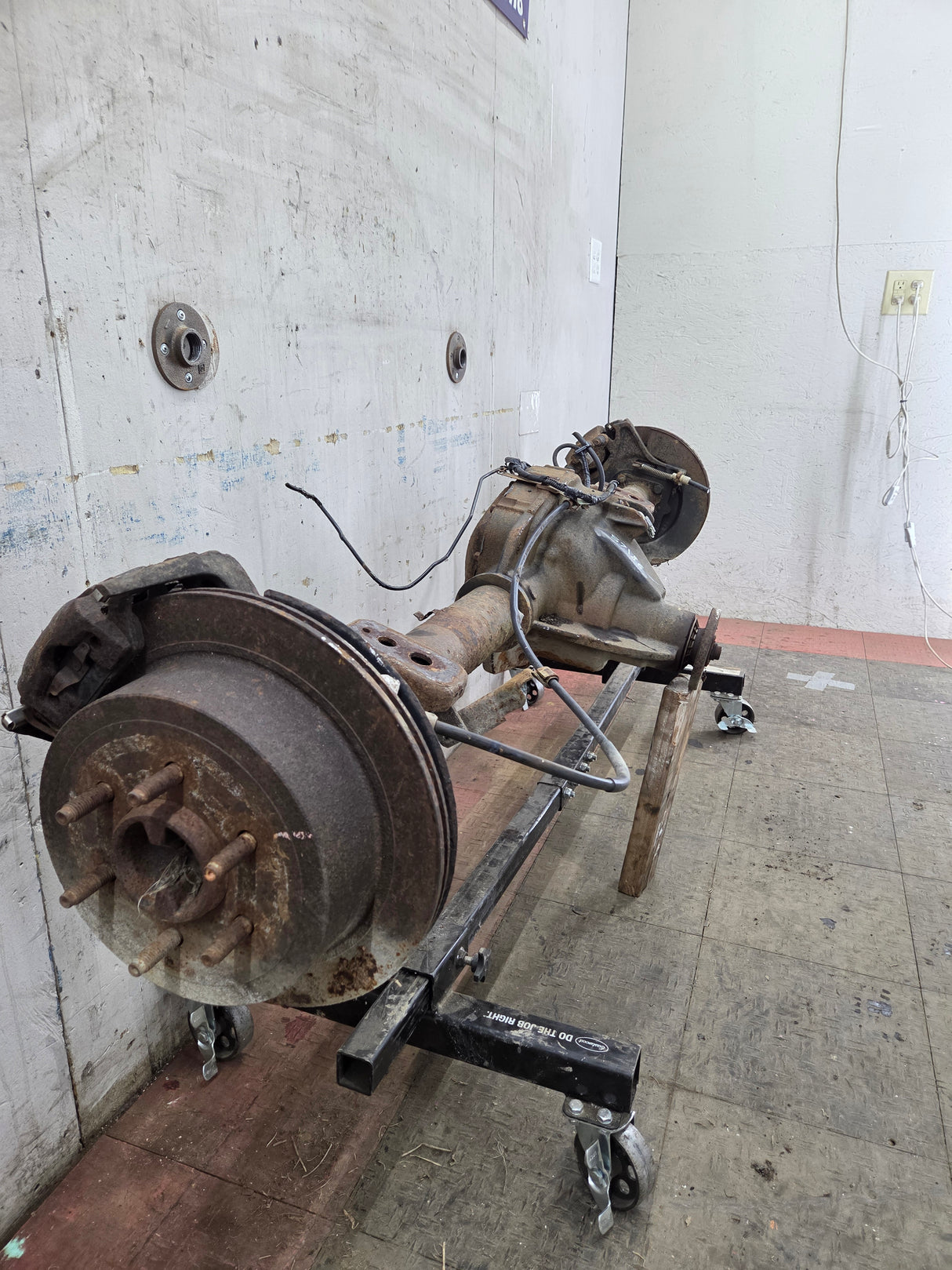 2004-2008 Ford F150 9.75" Rear Axle 3.55 Gear Ratio