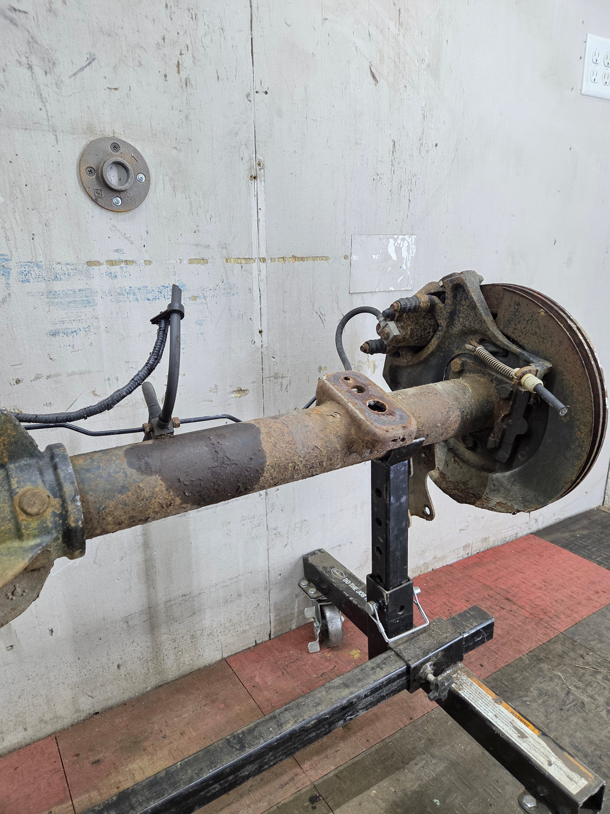 2004-2008 Ford F150 9.75" Rear Axle 3.55 Gear Ratio