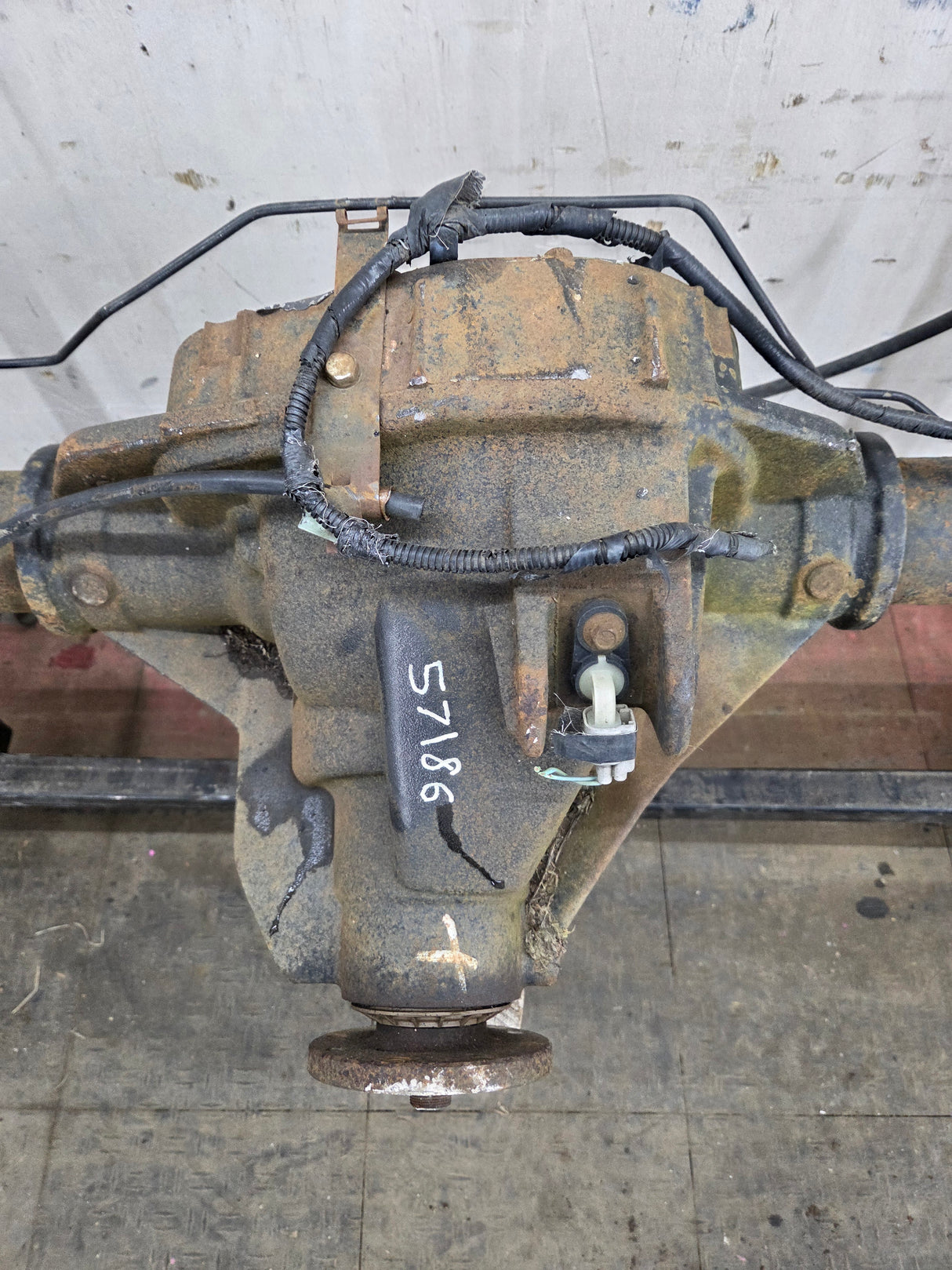 2004-2008 Ford F150 9.75" Rear Axle 3.55 Gear Ratio