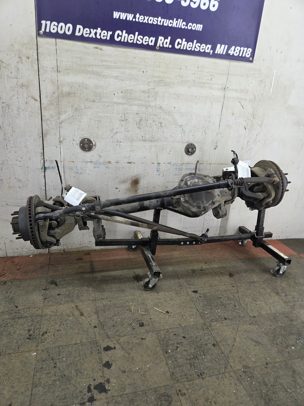 2008-2010 Ford Super Duty F250 F350 FRONT Axle 3.73 SRW